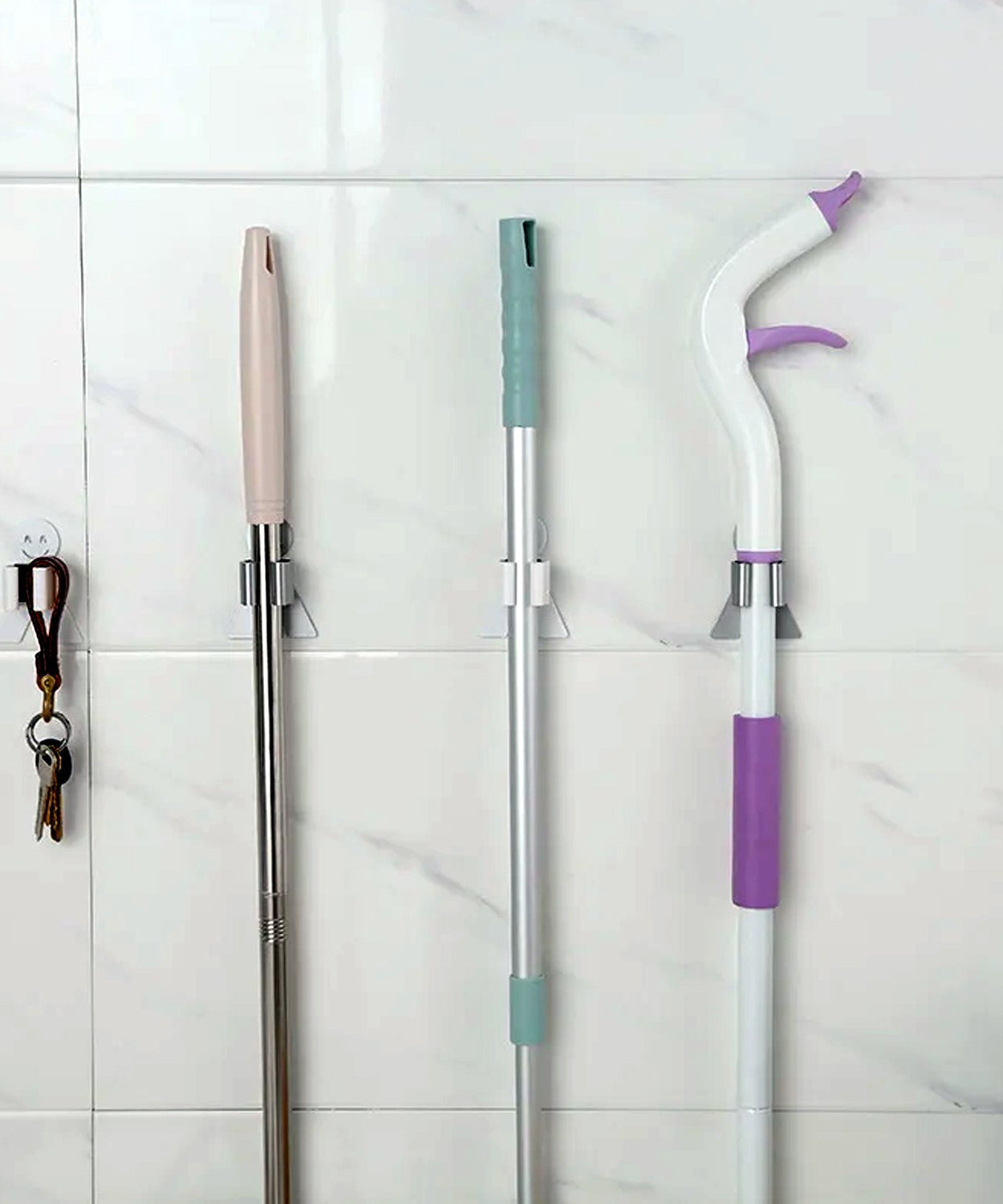 Smile Face Wall Mounted Brush & Broom Organize Holder, Hanger Storage Rack Kitchen Clip Seamless Mop Hook with Mounted Hanging (1Pc)