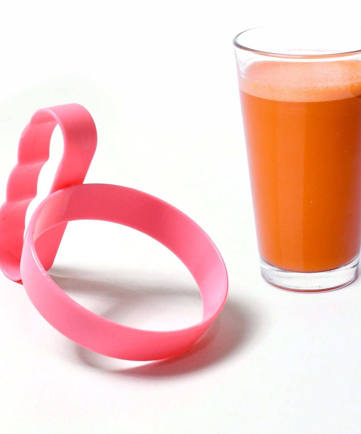 Anti-Slip Plastic Tumbler Handle – Lightweight Cupholder Grip (1 Pc)