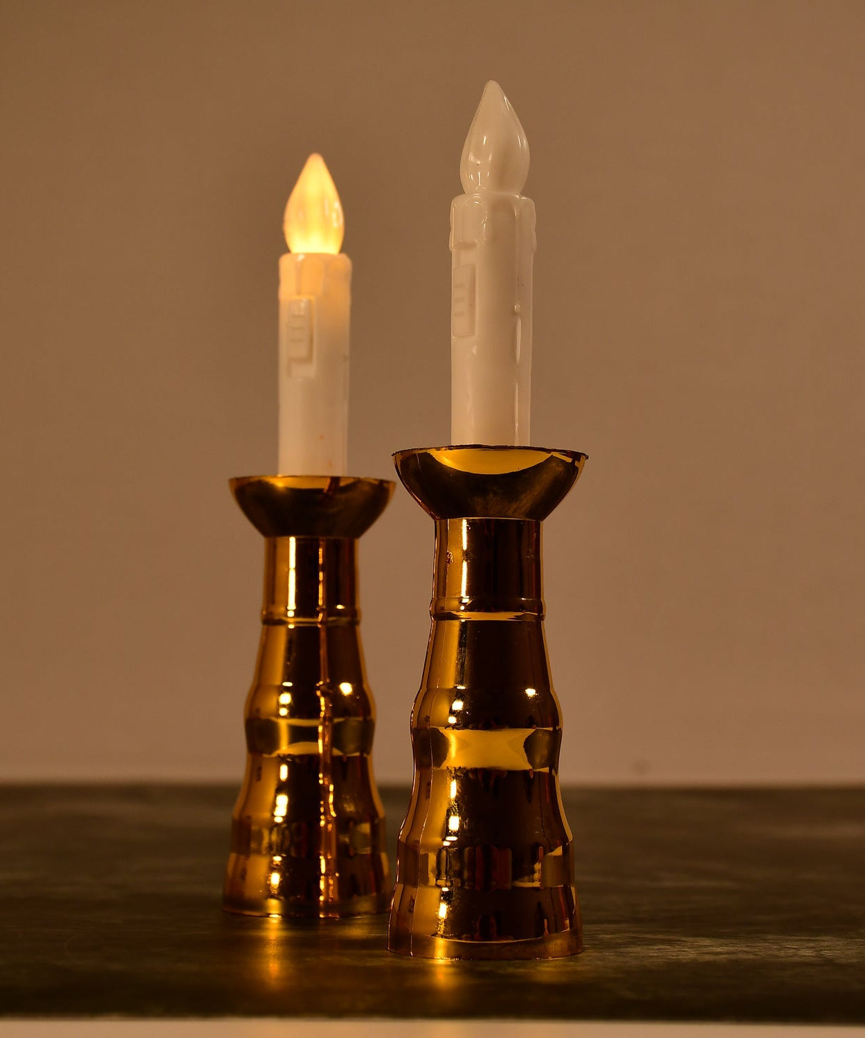 Set of 2 LED flameless candles, decorative light for events