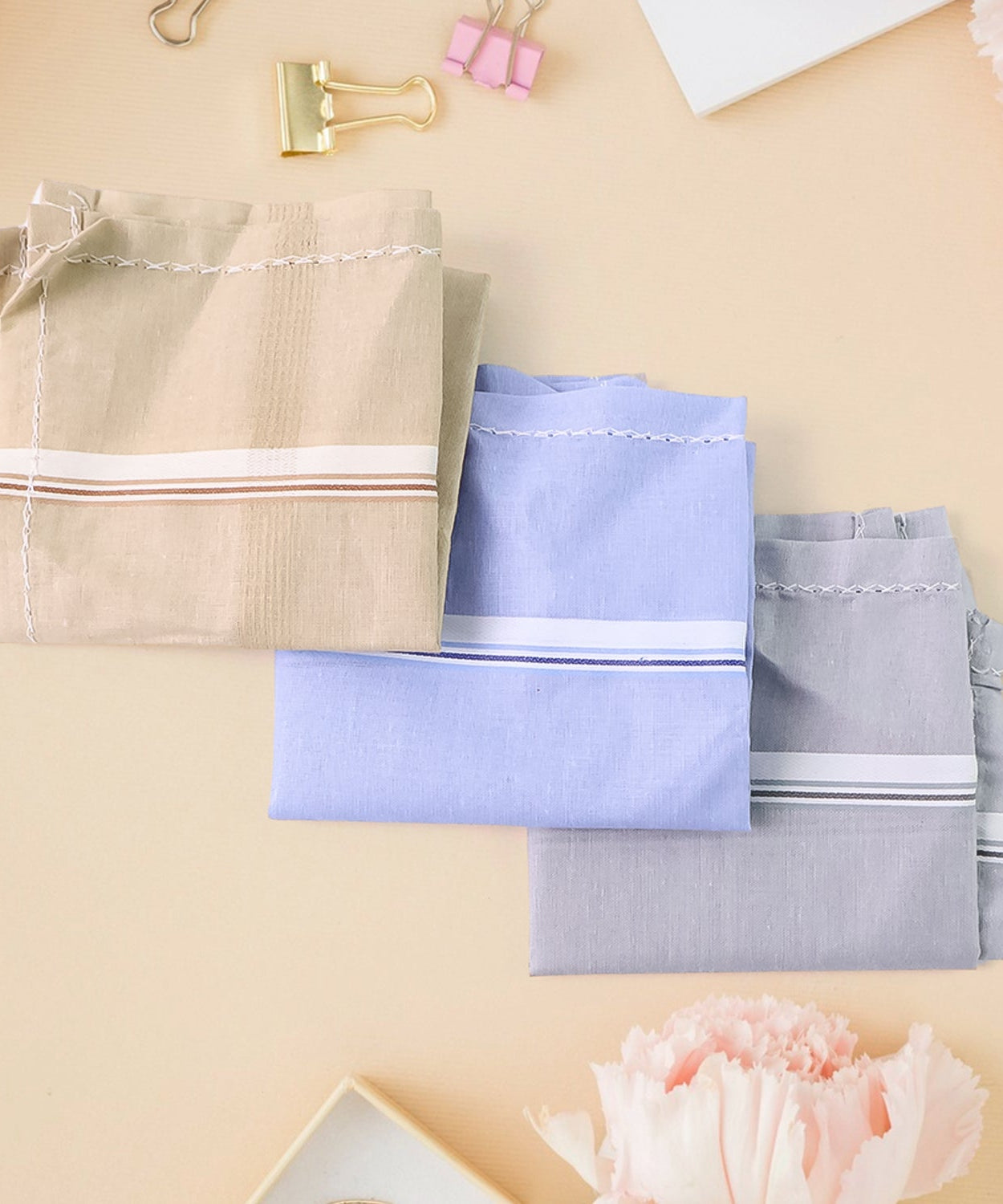 Premium Quality Soft Cotton Men’s Handkerchief (40x40 cm / 1 Pc)