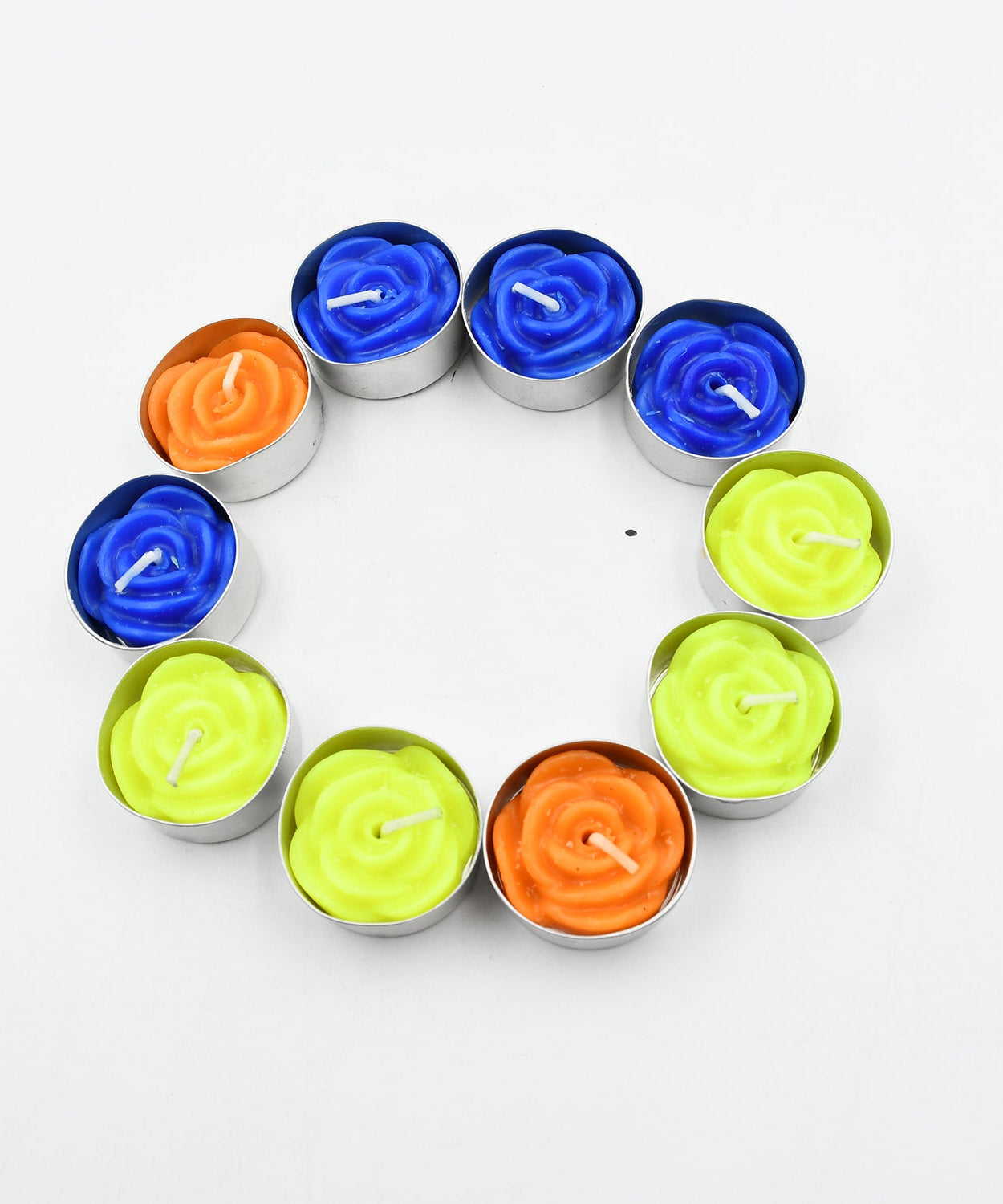 Scented tea lights with rose flower pattern