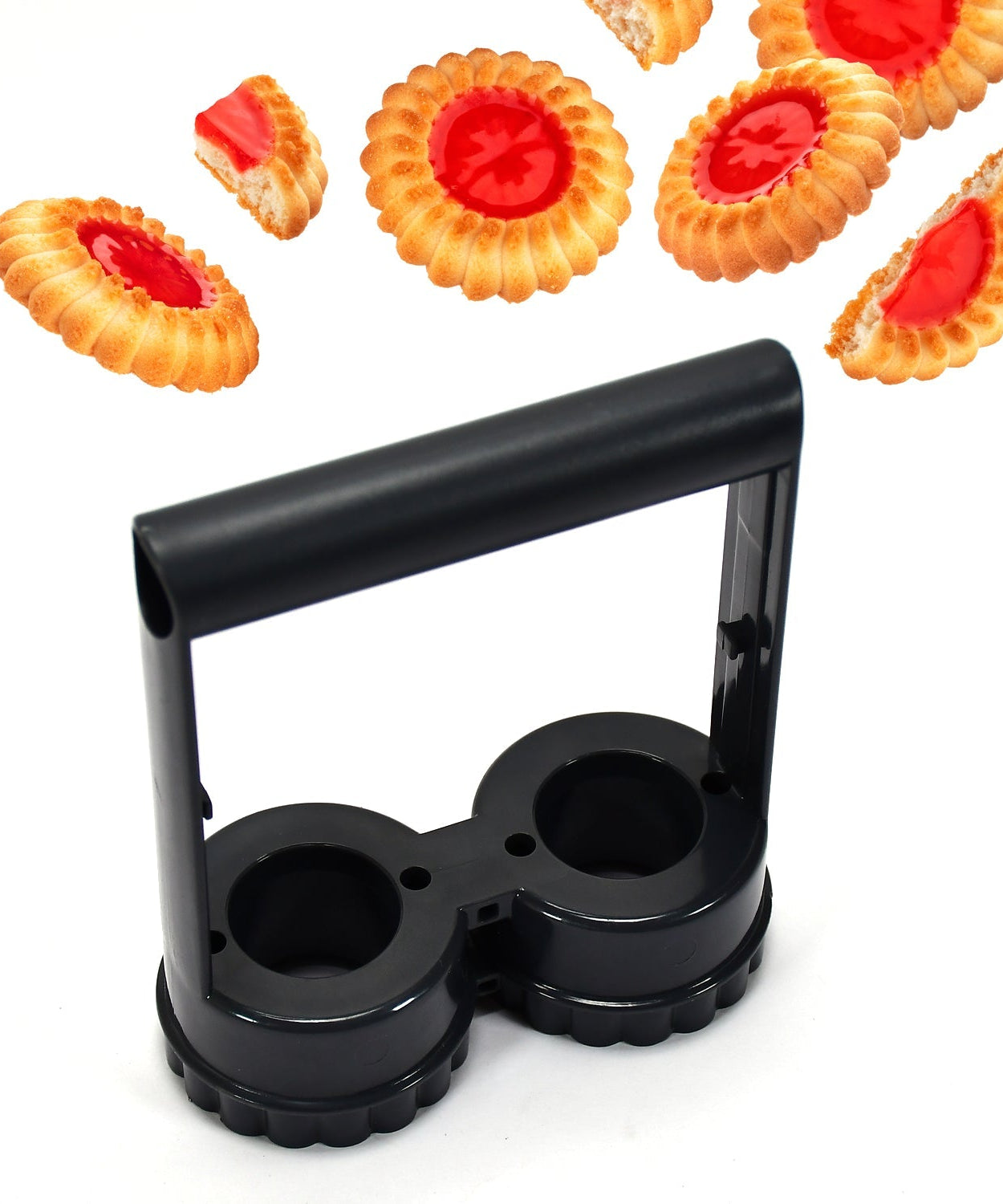 Plastic handle scalloped edge cutter for cookies and biscuits