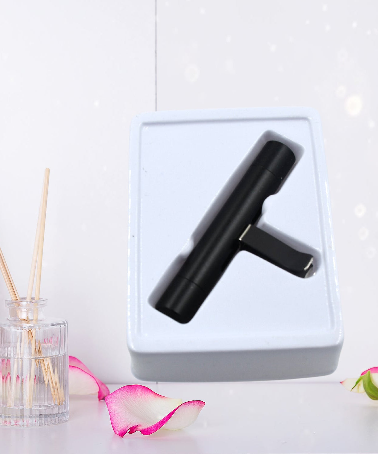 Car air freshener with magnetic mount, rotating control, and various sweet scents.