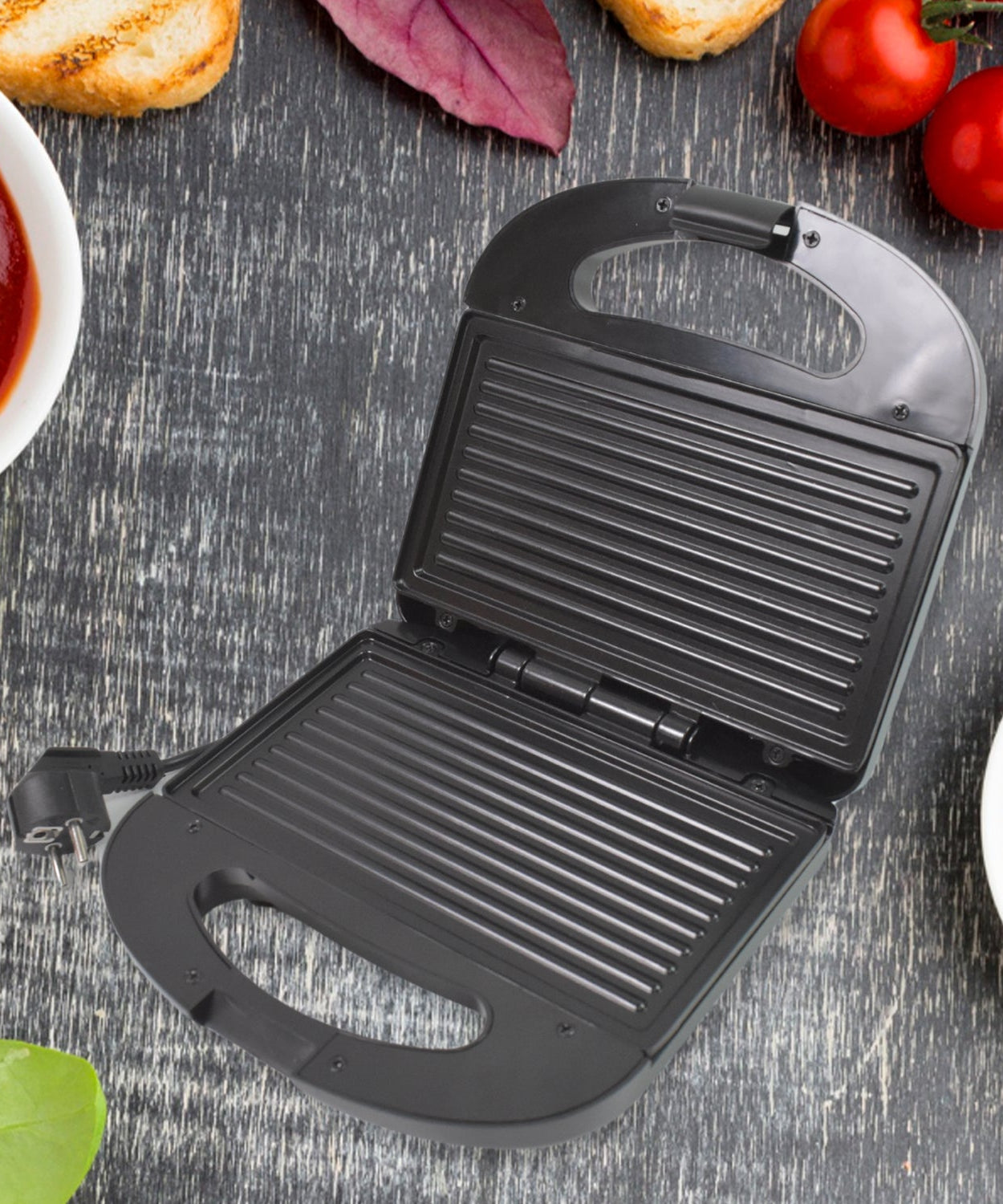 Sandwich Maker Makes Sandwich Non-Stick Plates| Easy to Use with Indicator Lights Sandwich toaster