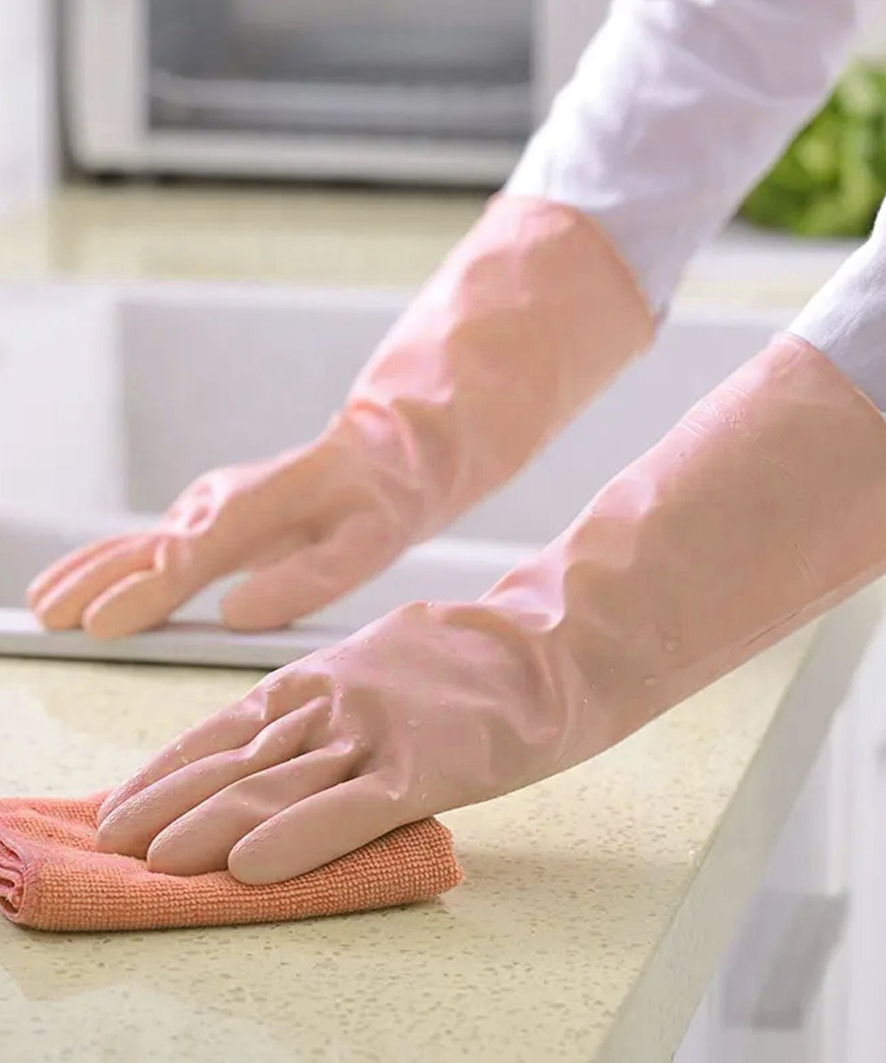 Rubber cleaning gloves for various tasks