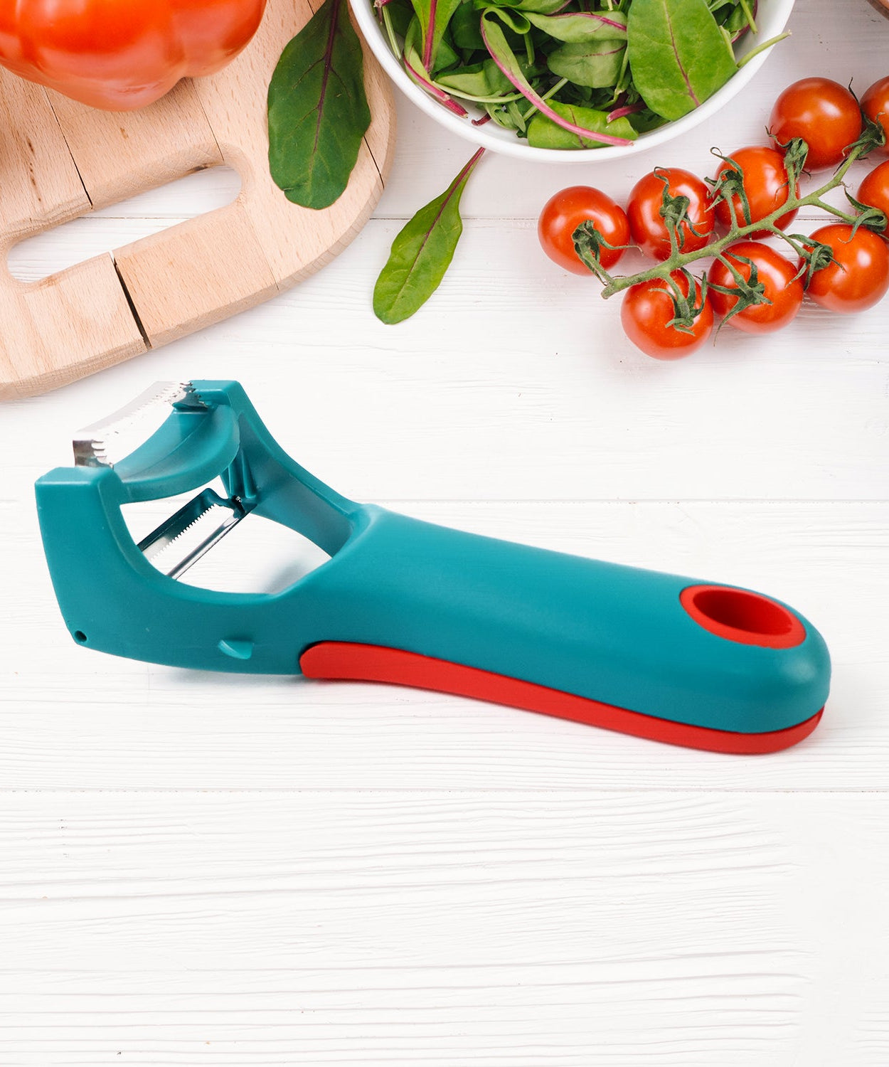 4-in-1 Multi-Functional Vegetable & Fruit Peeler