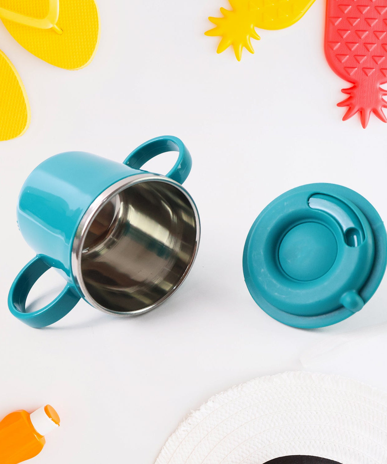 Supermom Kids Sporty Sipper Mug with Straw and Dual Handles Approx 300ml (1 Pc)