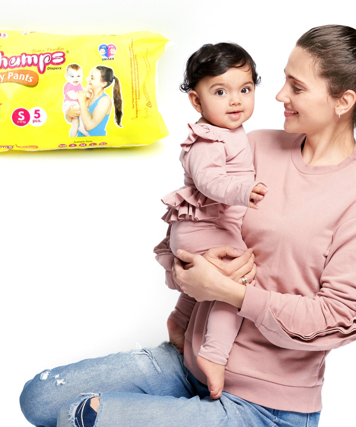 Leakproof small diaper pants, perfect for travel, ensuring comfort and dryness.