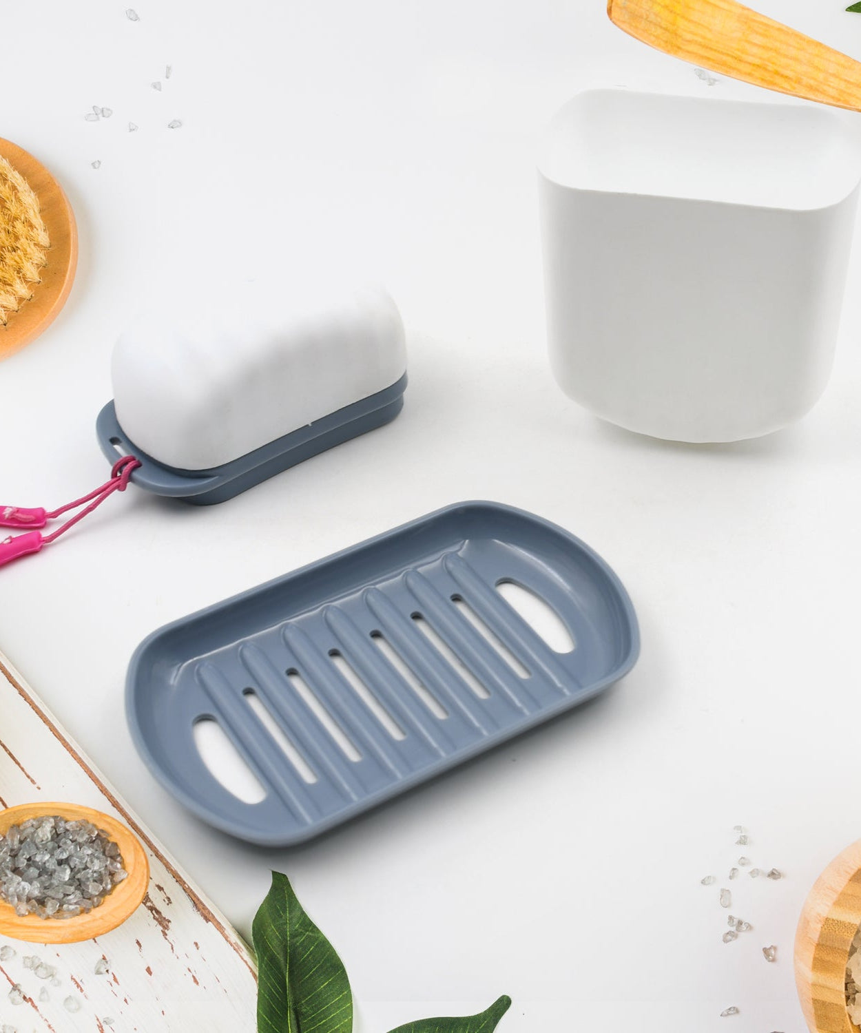 Stylish & Leak-Proof Travel Soap Box – Secure Seal for Home, Bathroom, Hiking & Camping ,Sabudani (1 Pc)