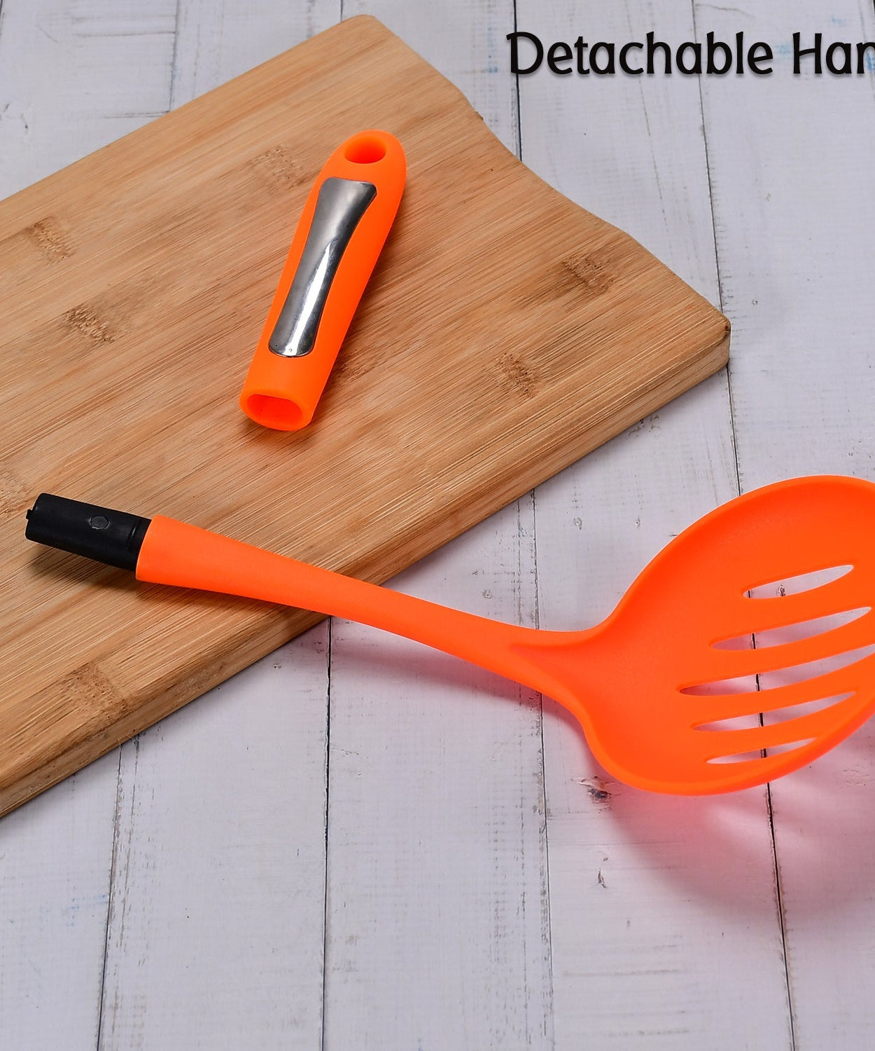 Multi-purpose colander and scoop for kitchen use