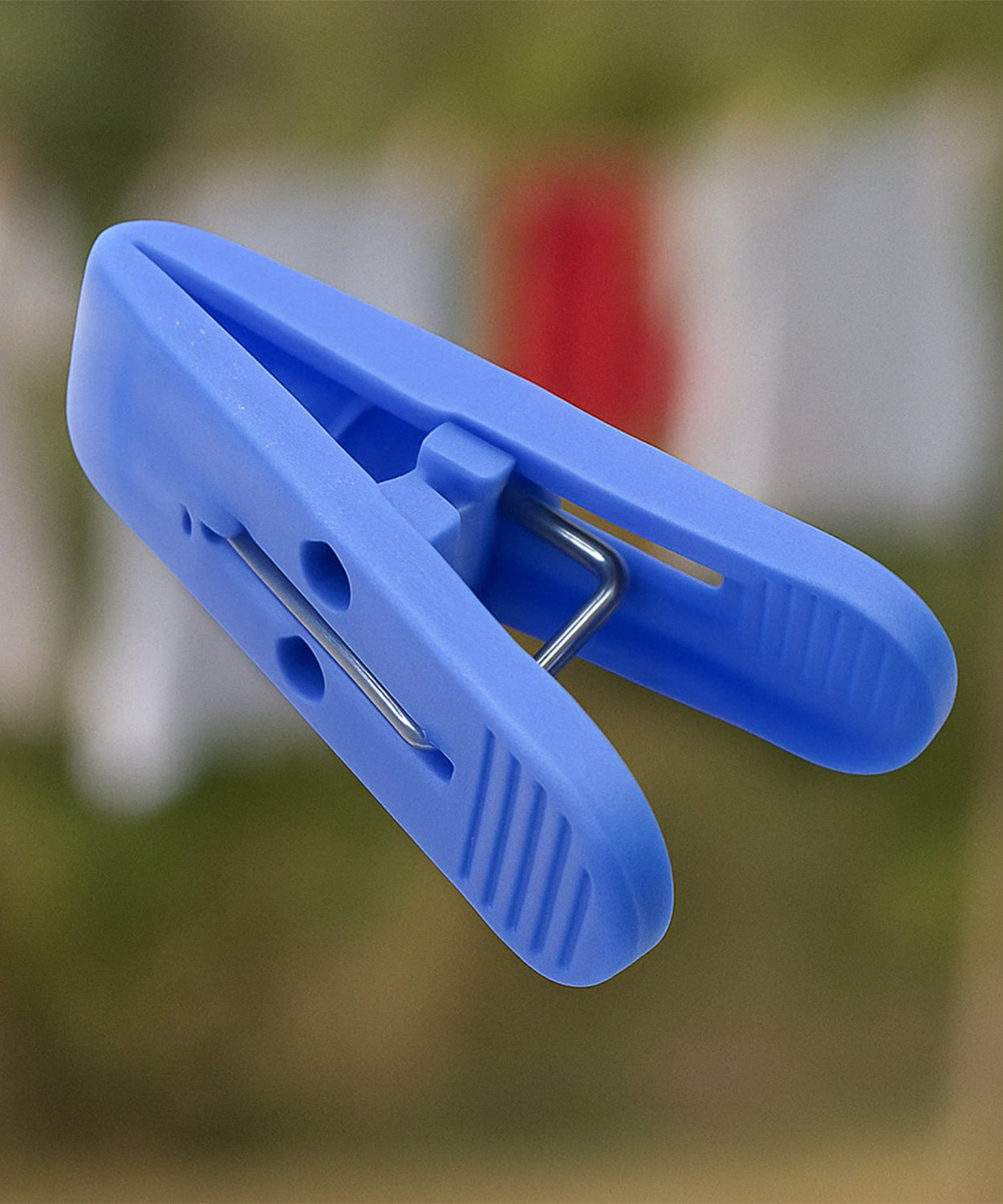 Plastic Cloth Clips for cloth Dying cloth clips (multicolour)