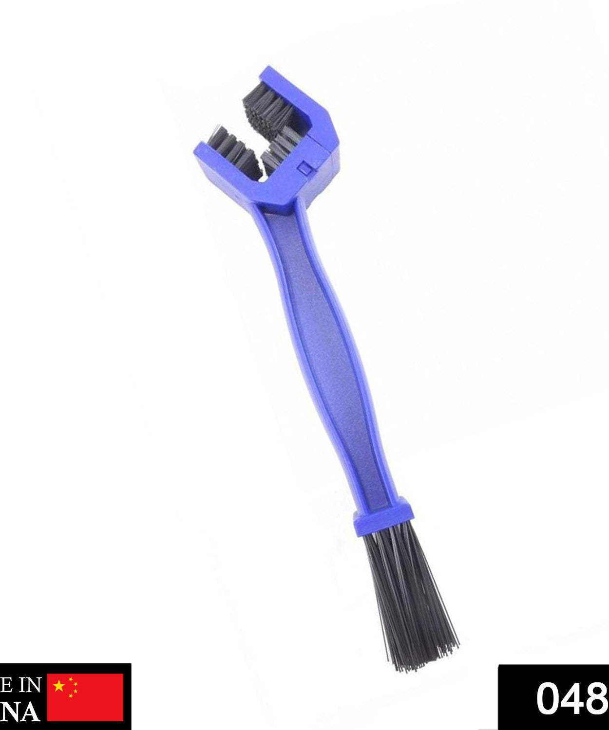 Close-up of cycle chain cleaning tool with detailed view