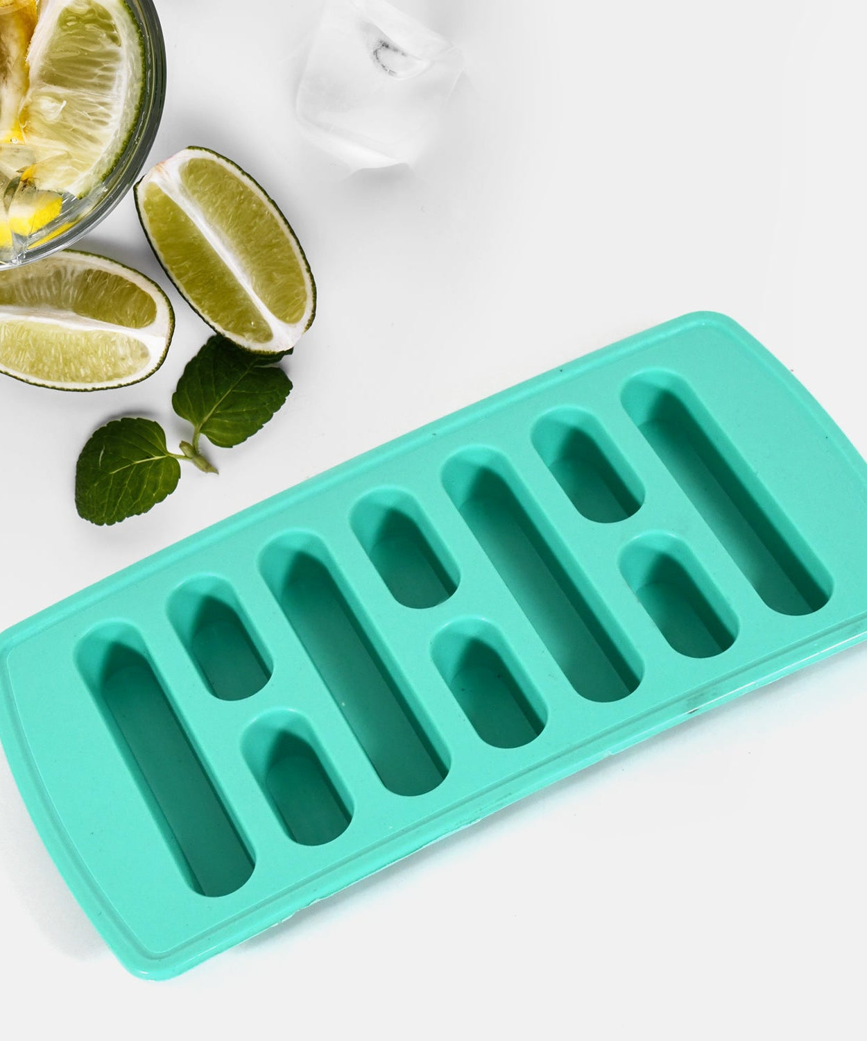 1 Pc Fancy Ice Tray, Used Widely In All Kinds Of Household Places While Making Ices And All Purposes