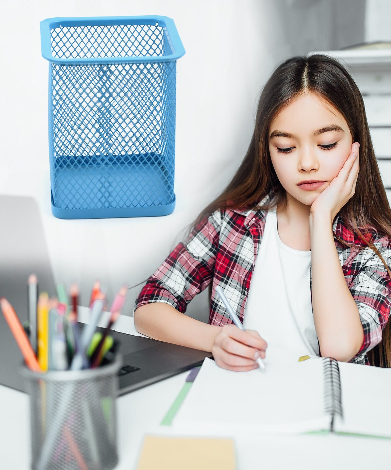 Designing Pen & Pencil Holder