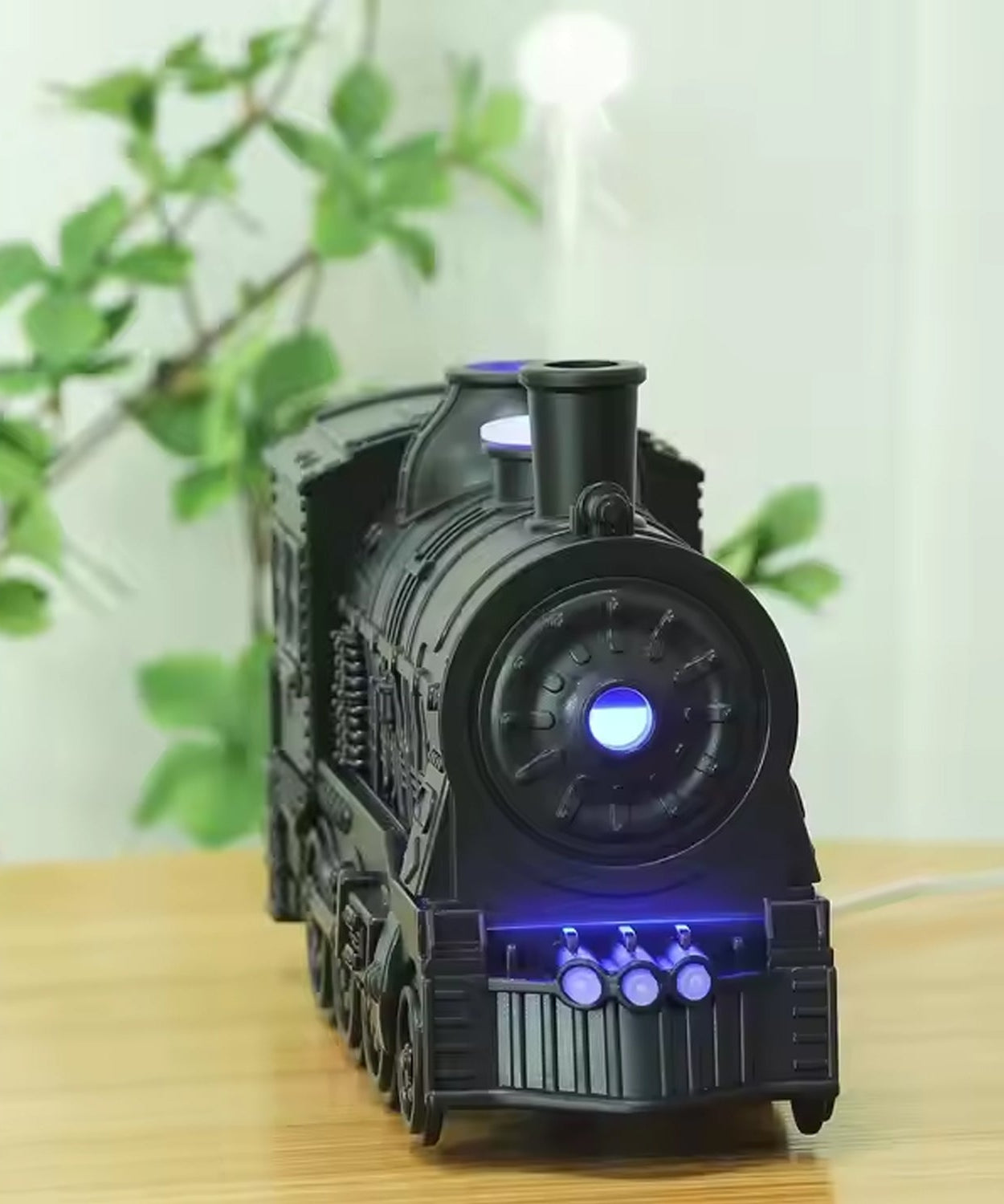 Train Shape Portable Mini Humidifier (1 Pc / Mix Color)