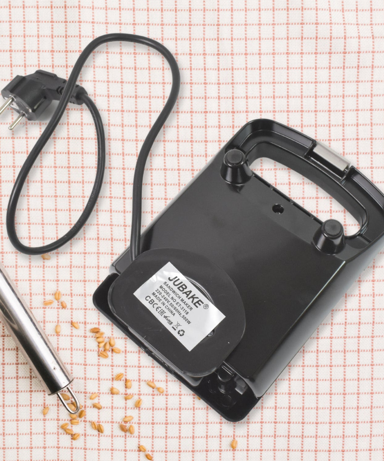 Sandwich Maker Makes Sandwich Non-Stick Plates (1 Pc / 500w)