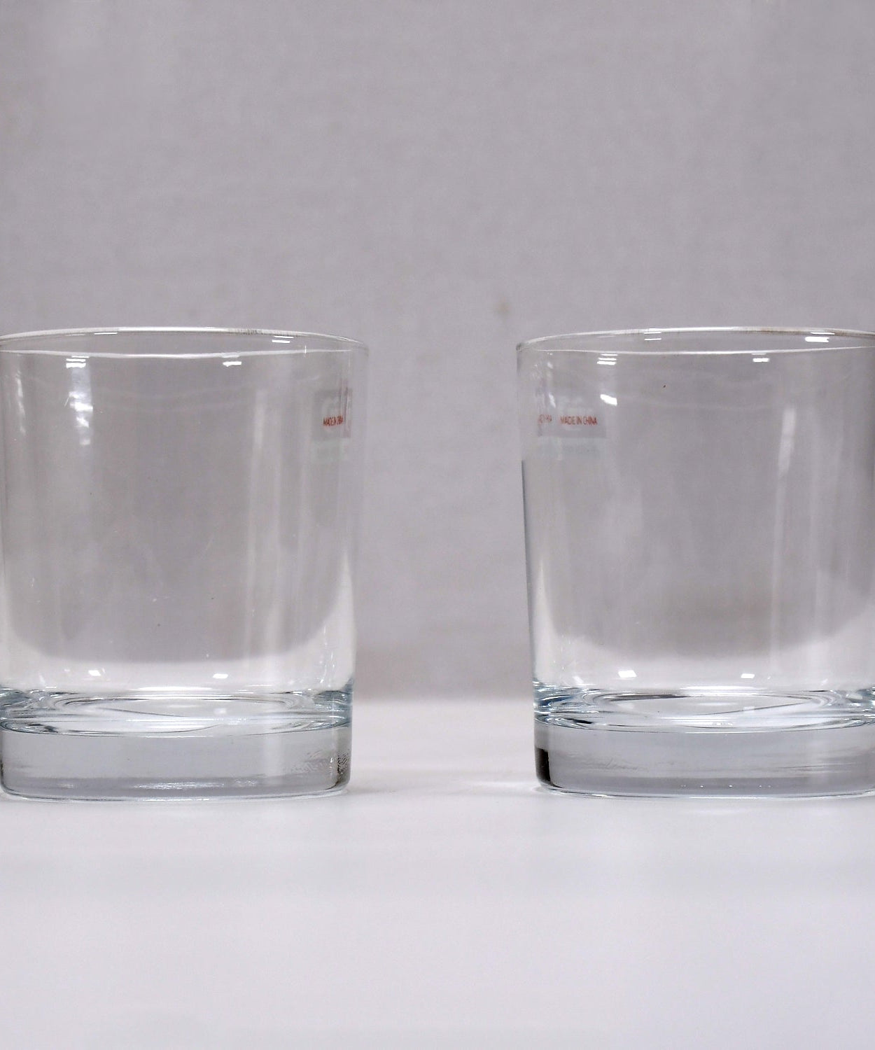 Hotel and cafe glass holder