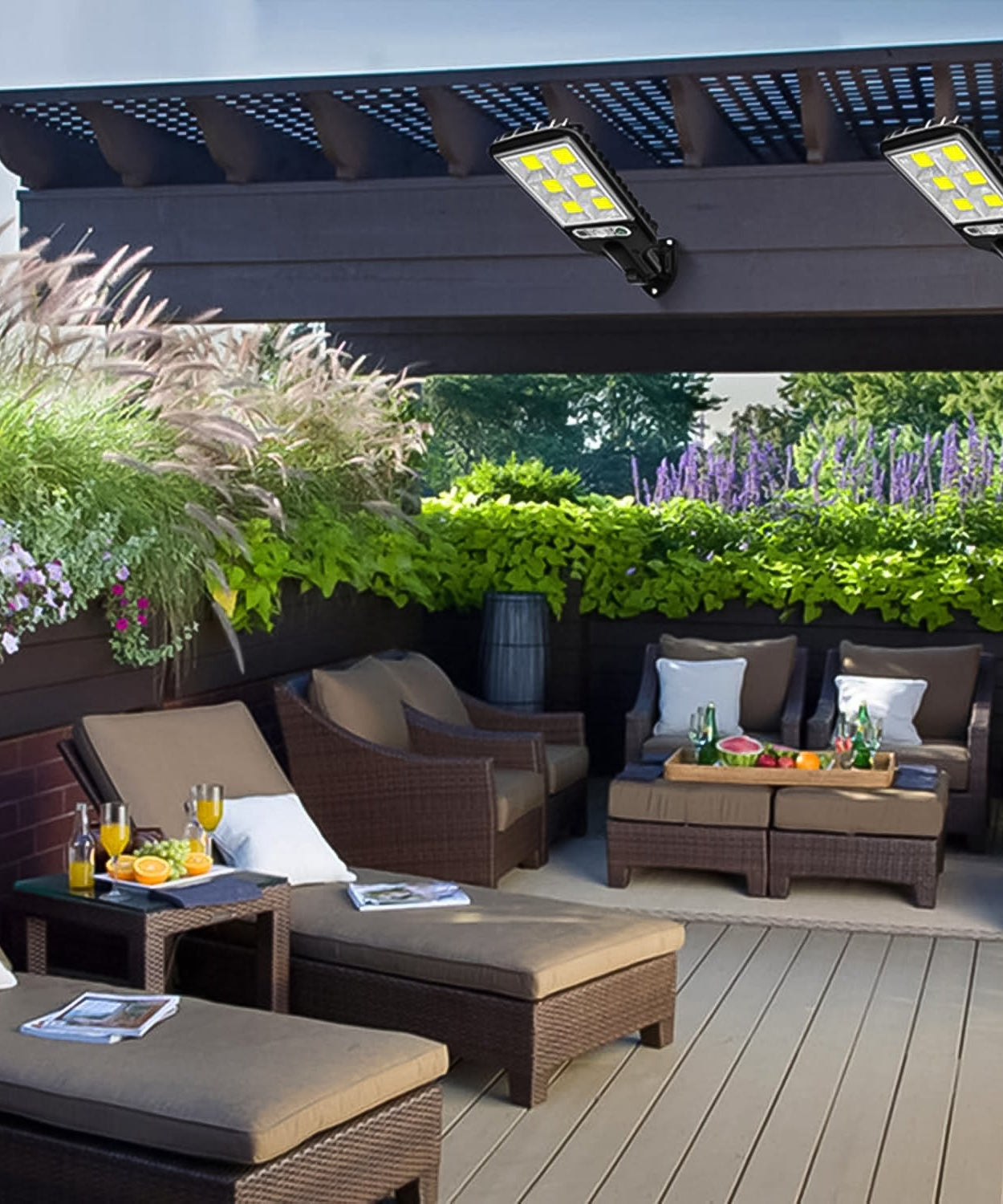 Solar Motion Sensor Street Light