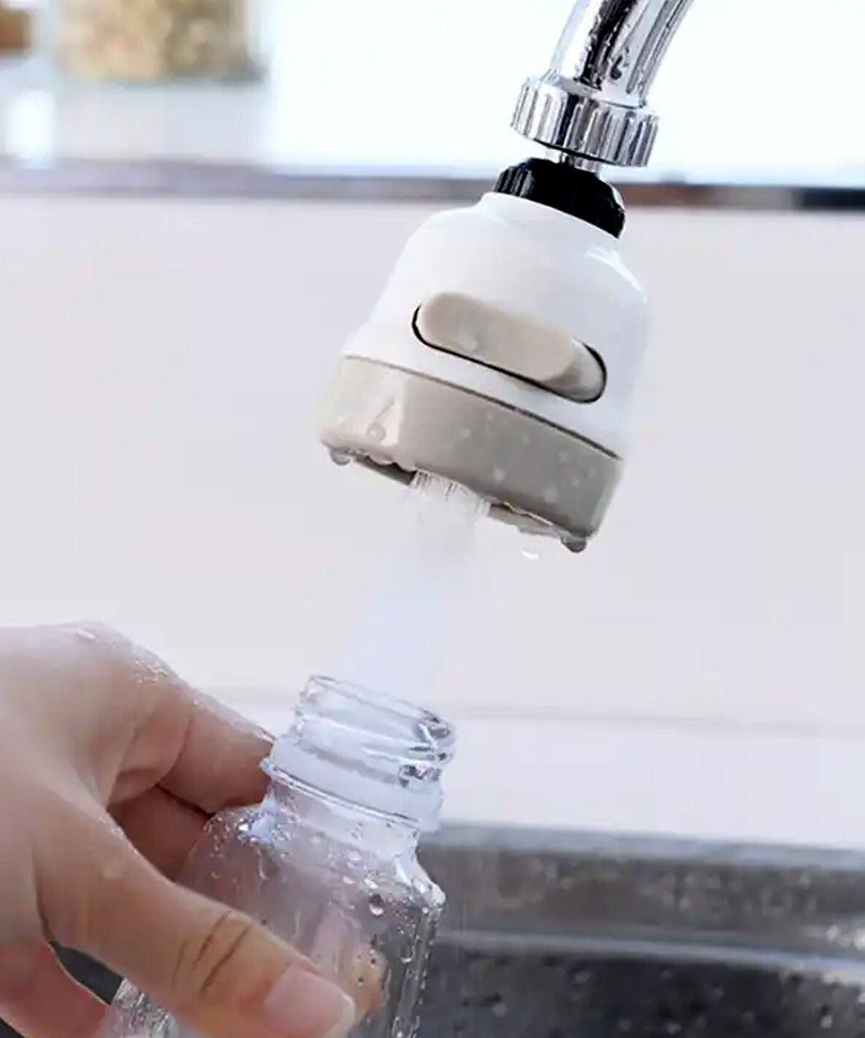 Top view of rotating faucet aerator with three different spray modes for versatile use.