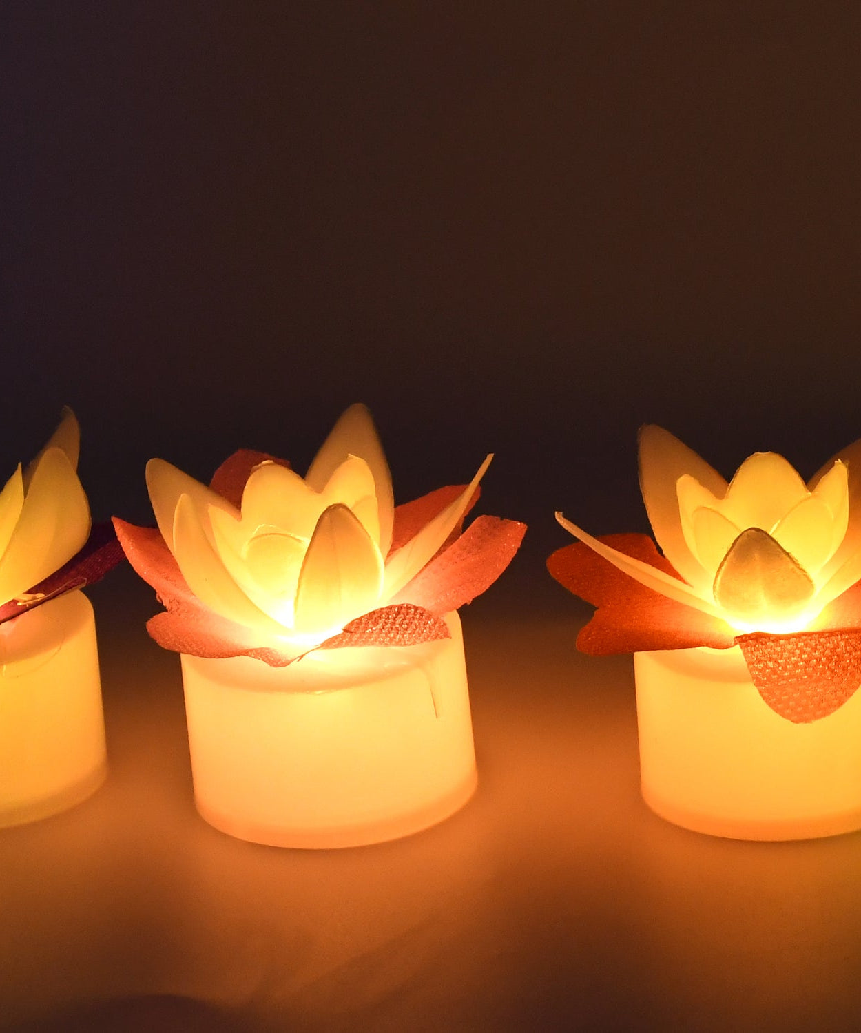 Decoration Candles/Led Diwali Decor Lotus Flower Candle, Diwali (5 Pc)