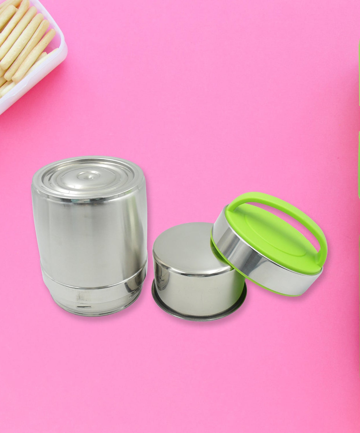 Multi-color thermos flask for keeping food hot and fresh