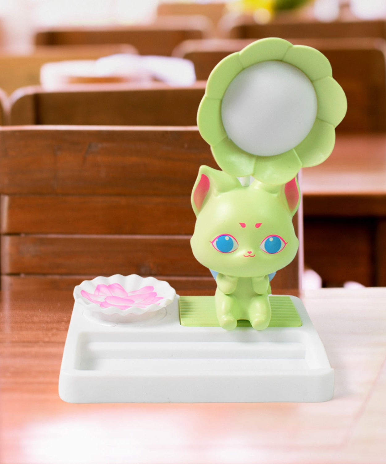 KawaiiGlow Desk Lamp