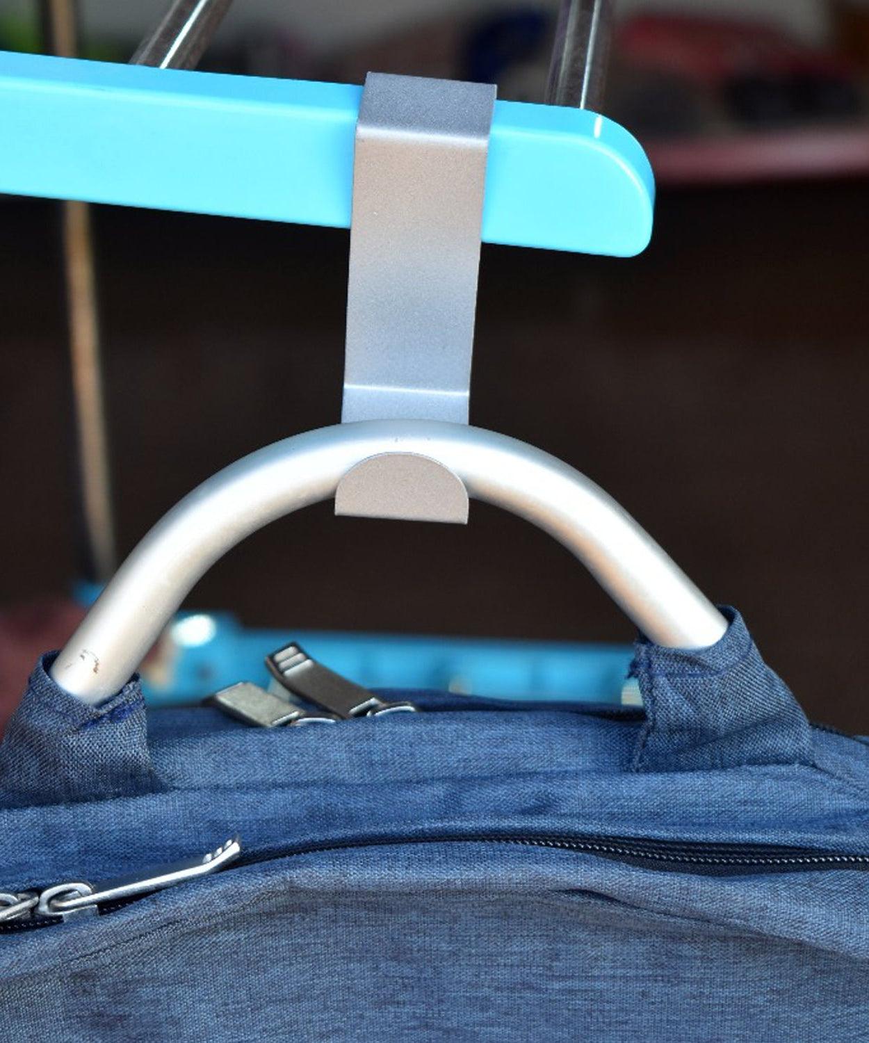 Close-up of Z shape door hook, showing its design.