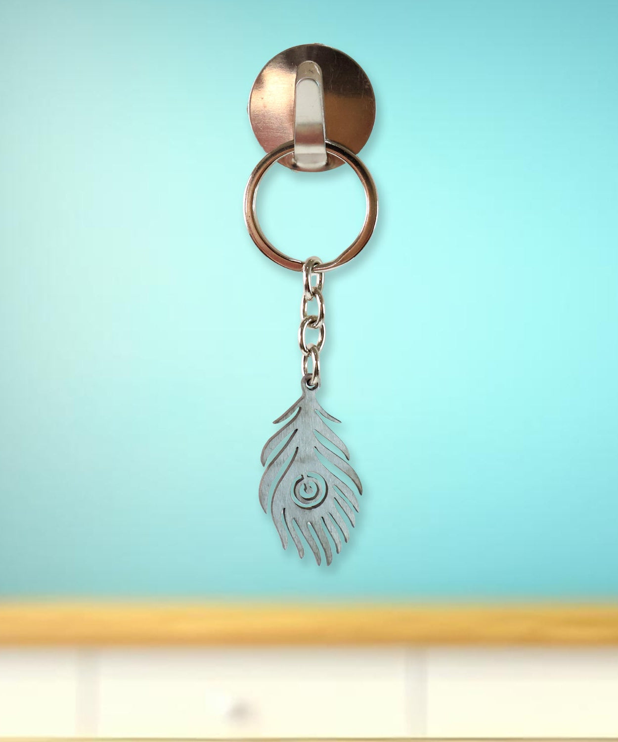 Elegant Cutout Peacock Feather Keychain