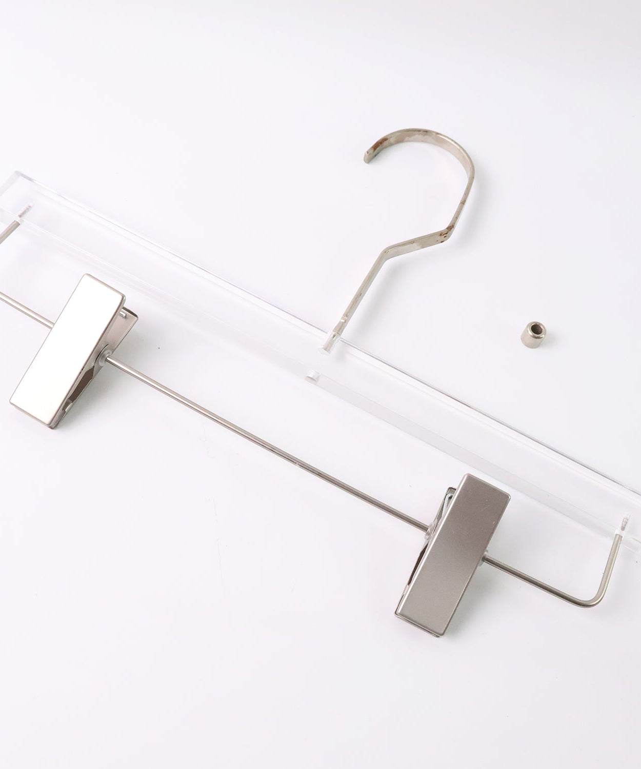 Clear Hold Heavy-Duty Hanger