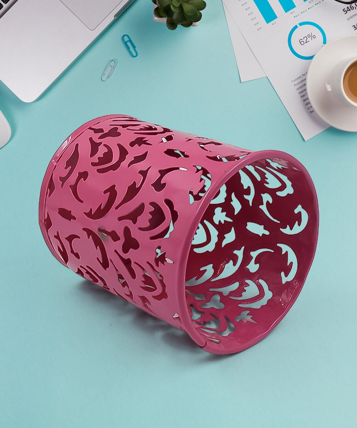 Metal Pen & Pencil Holder