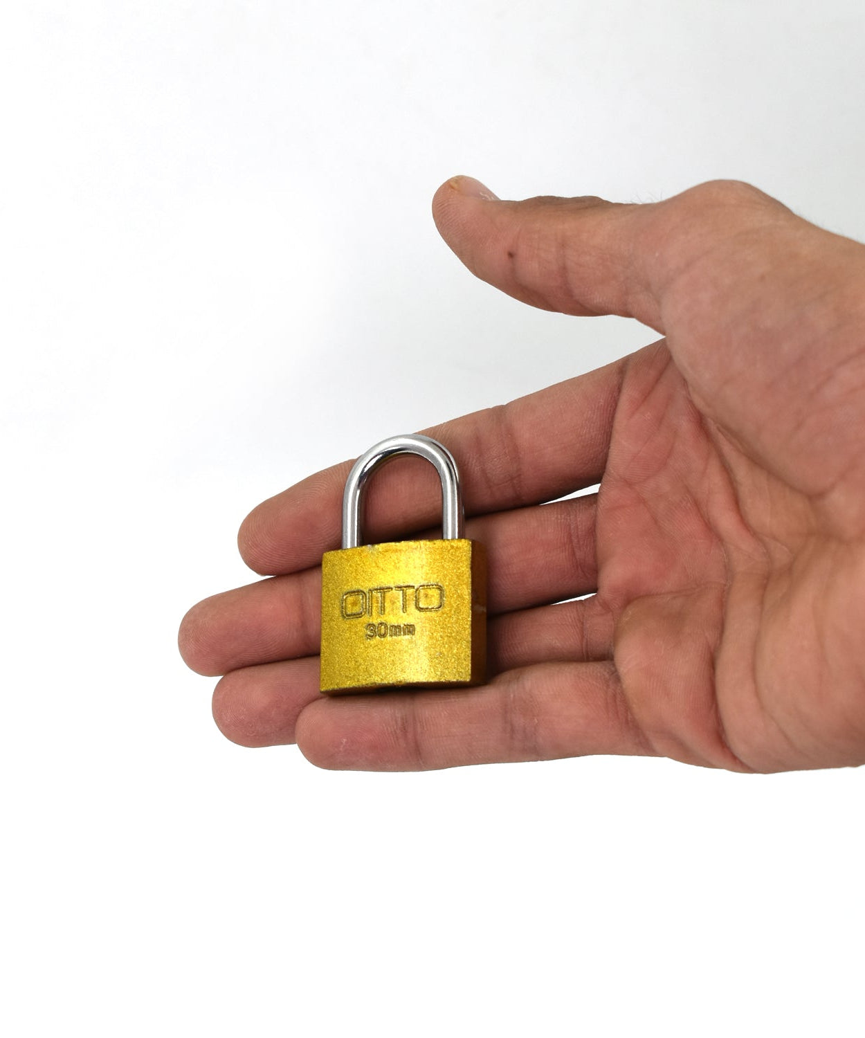 30 mm lock with key, perfect for securing important places