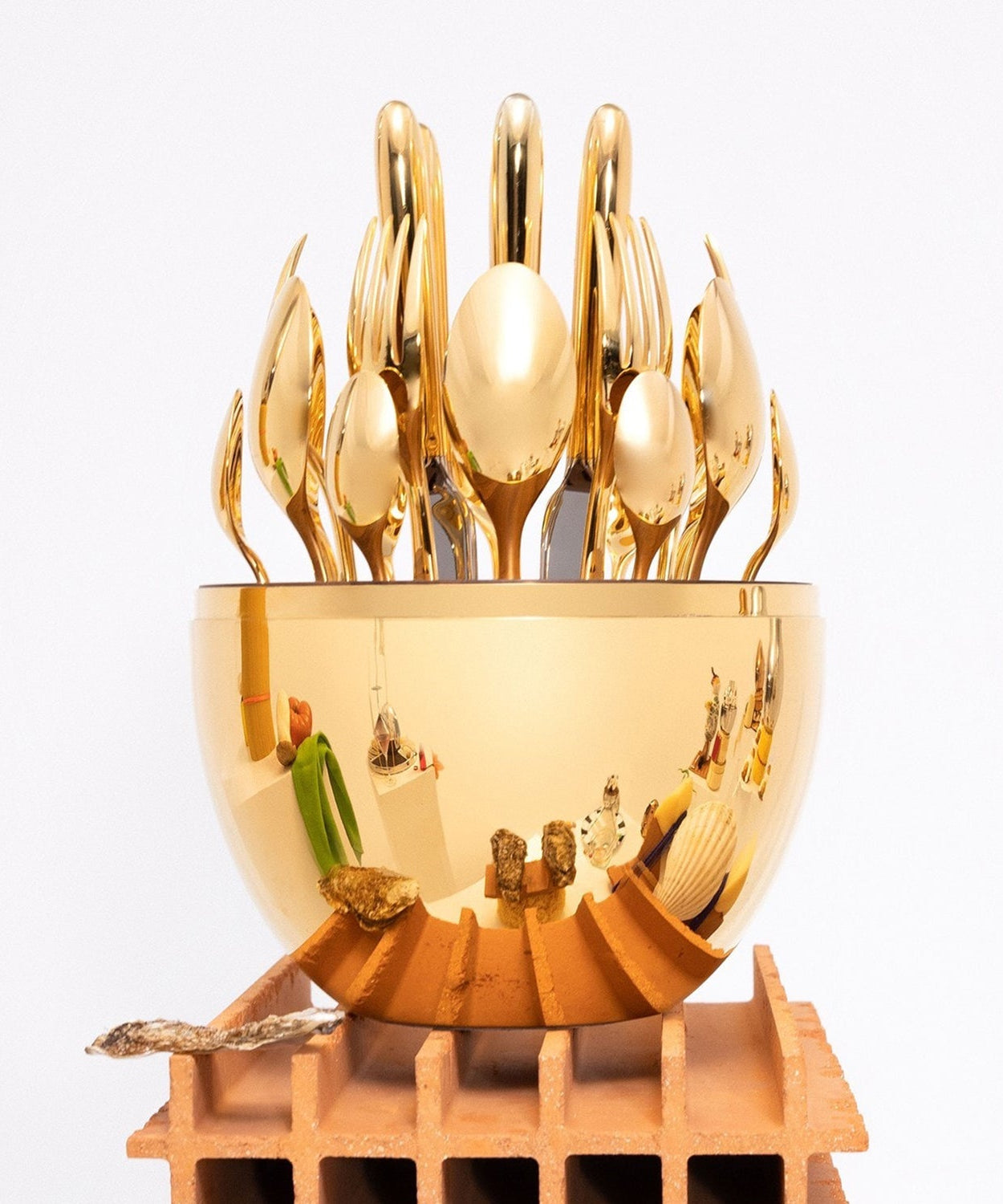 Premium Cutlery Set 24 Pcs with Oval Shaped Stand | Beautiful Stylish Oval Designed Cutlery Sets, Egg-Shaped Luxury Spoon Holder Set  (Golden / 24 pcs set)