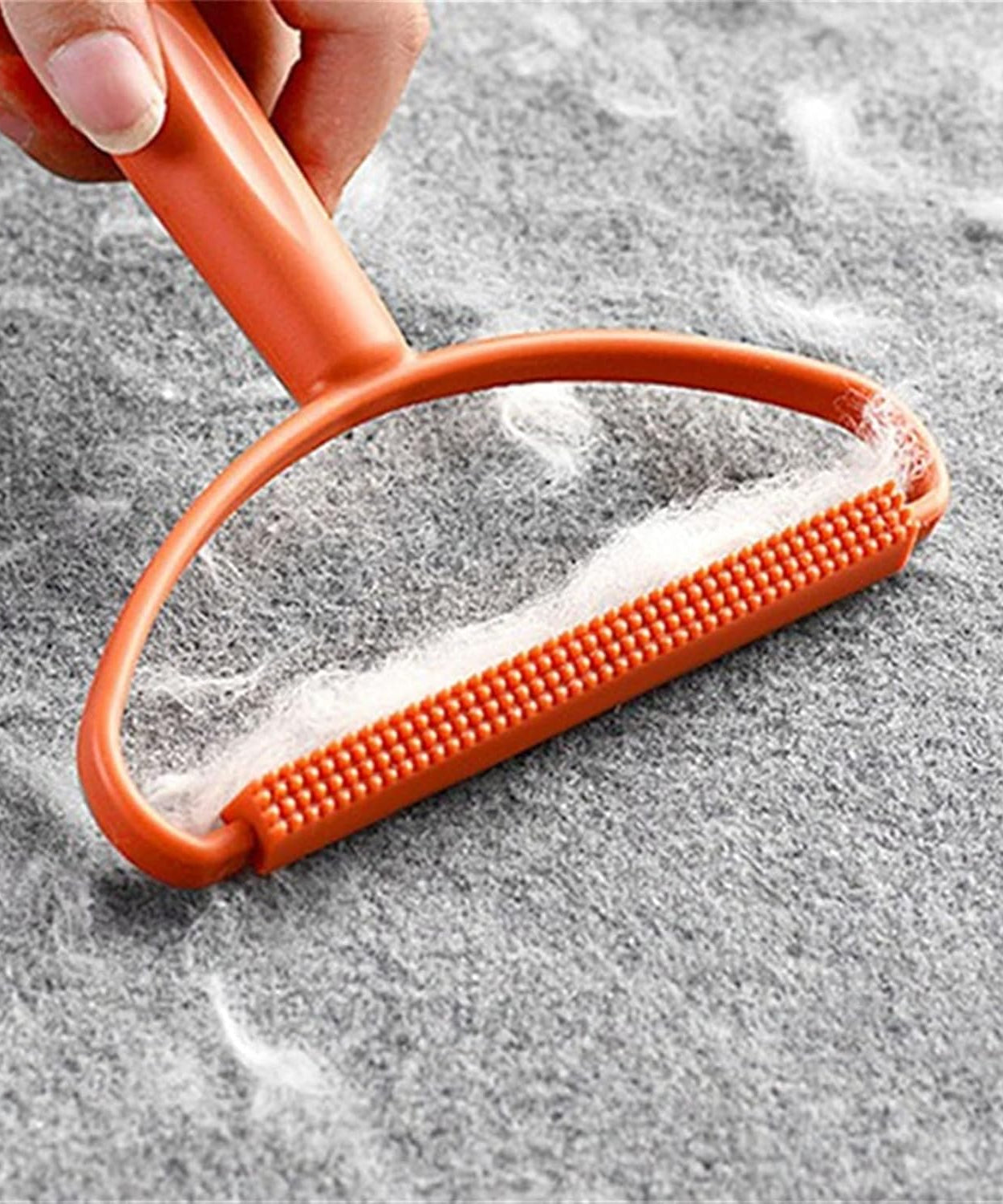 2-in-1 Portable Lint Remover – Long-Handle Brush & Sticky Roller for Clothes, Furniture & Carpets (1 Pc)