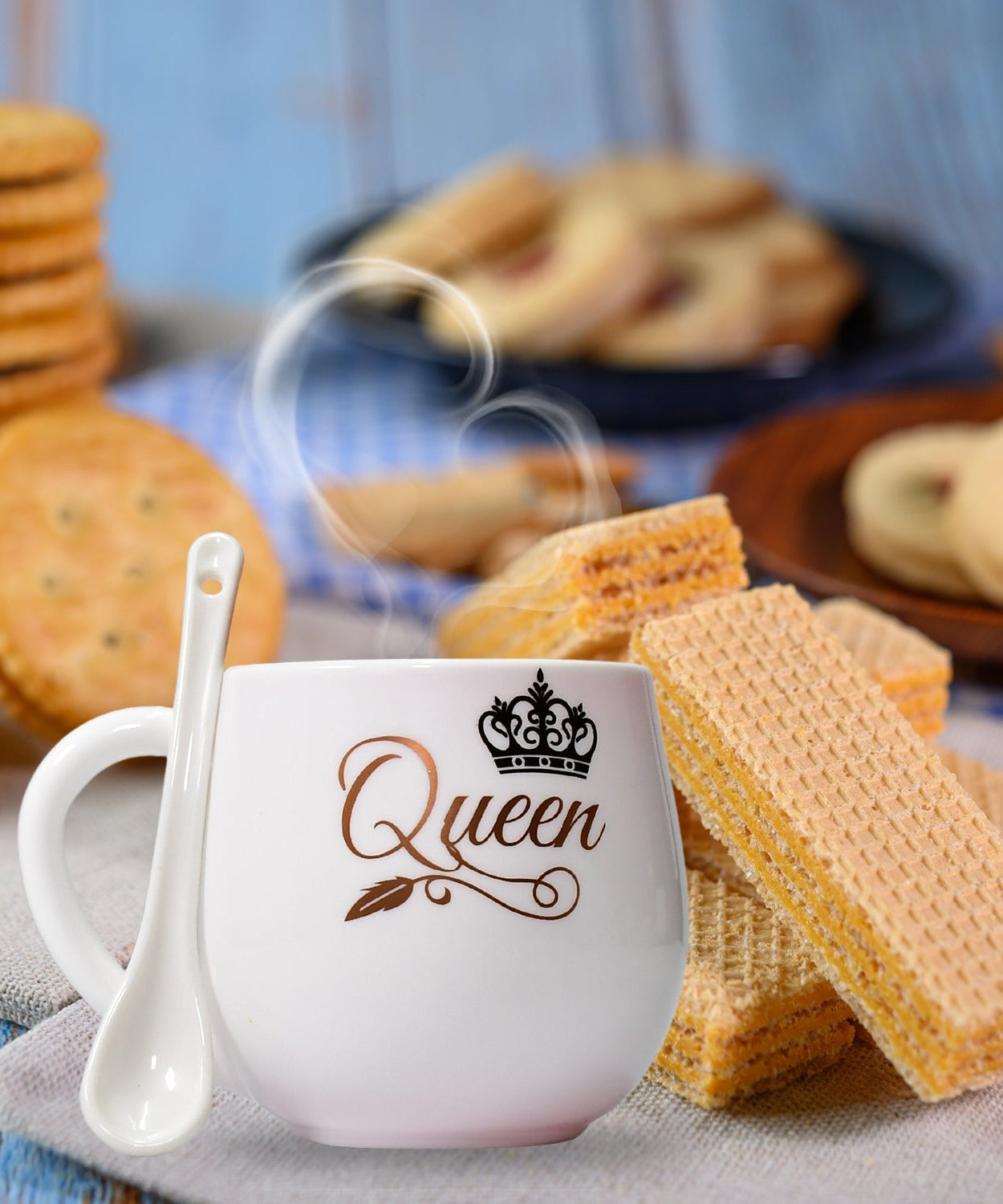 Multi-design ceramic coffee mug with spoon and gift box