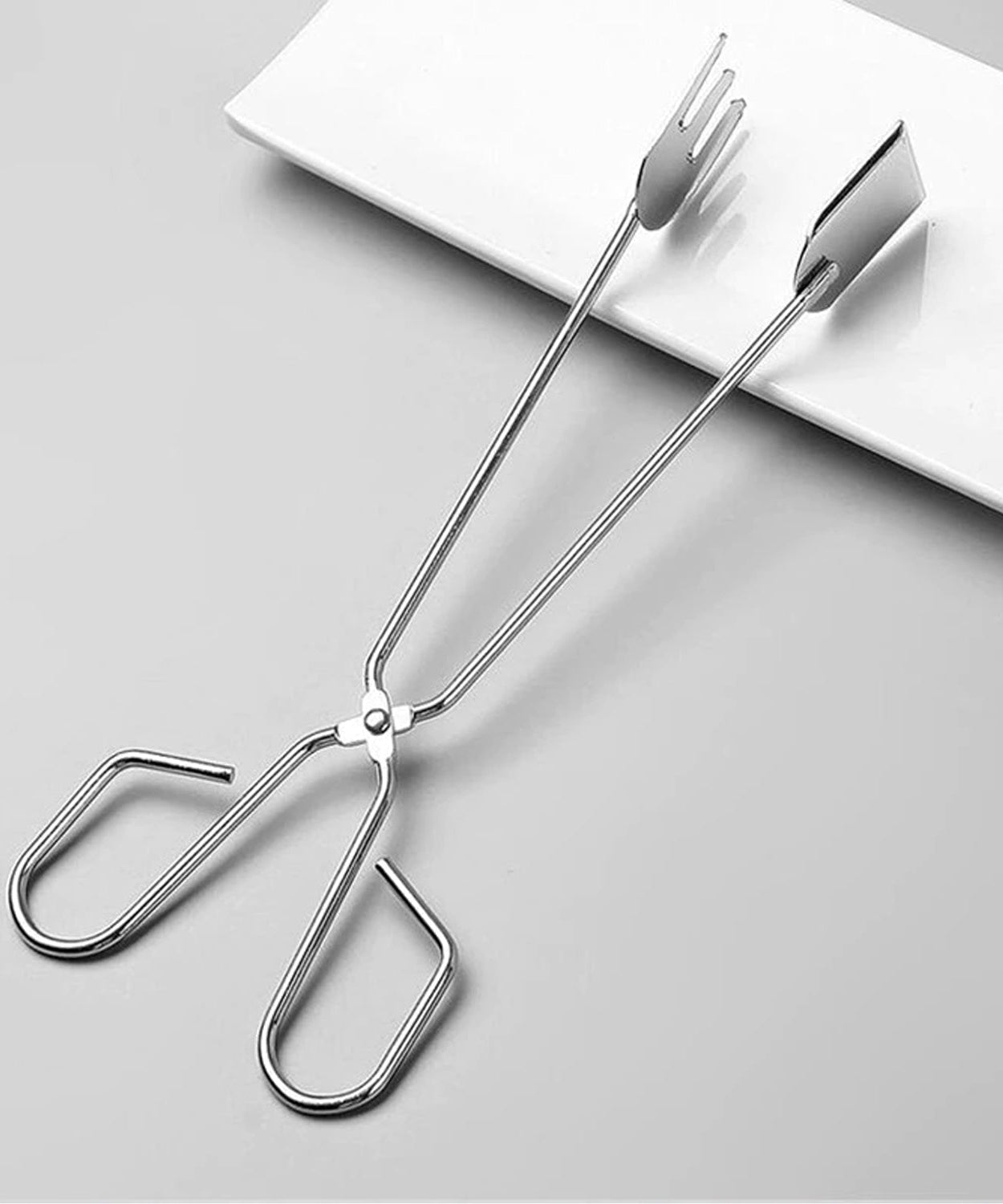 Buffet barbecue clip for serving