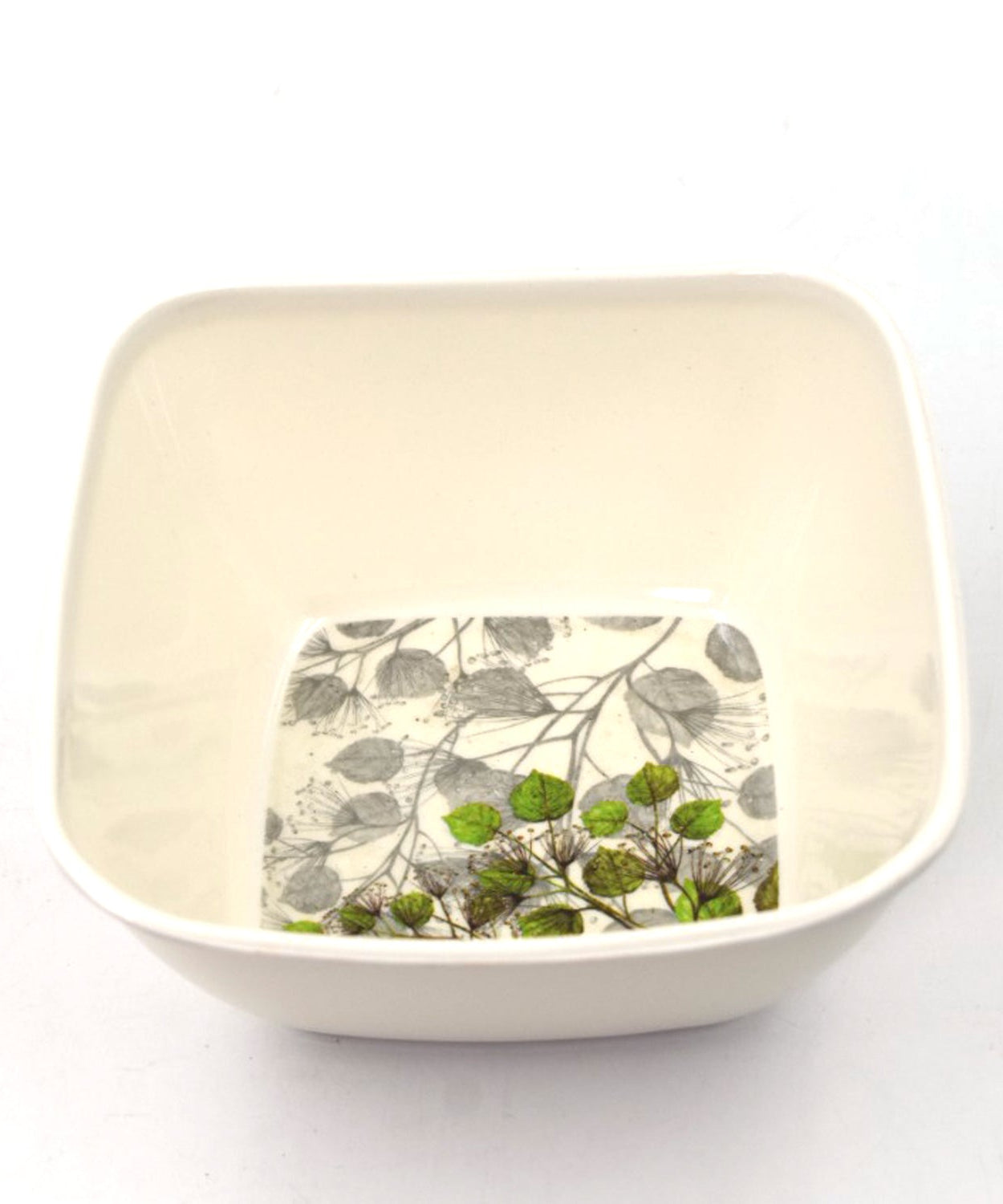 High-quality 13-piece pudding set.