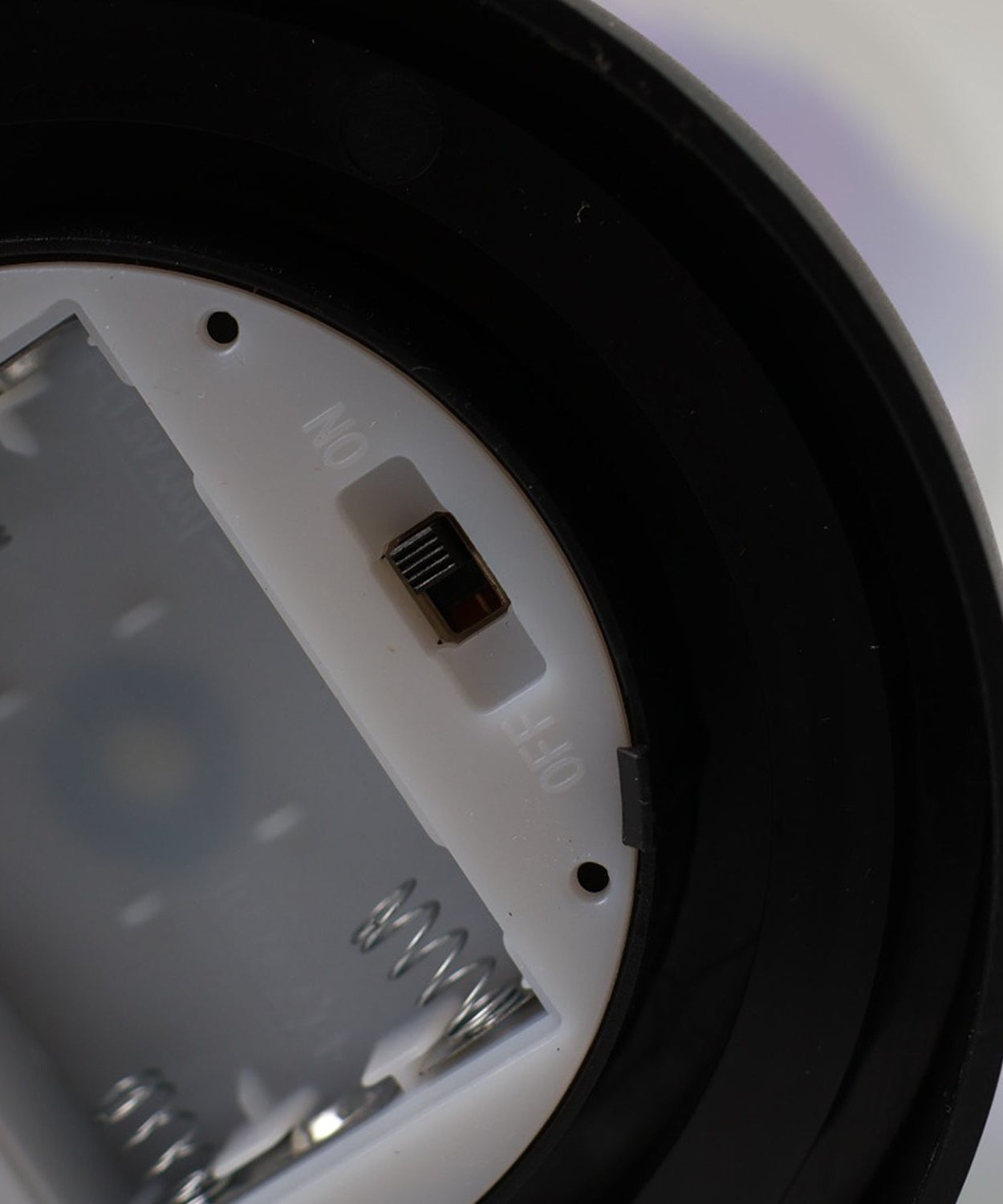 LED Decorative Rose with Butterfly in Transparent Plastic Dome (1 Pc / Battery Not Included)