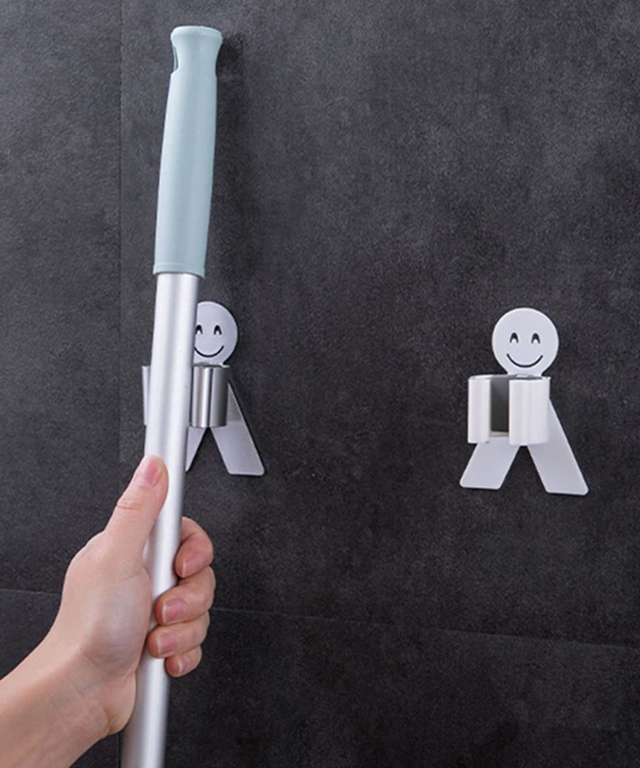 Smile Face Wall Mounted Brush & Broom Organize Holder, Hanger Storage Rack Kitchen Clip Seamless Mop Hook with Mounted Hanging (1Pc)