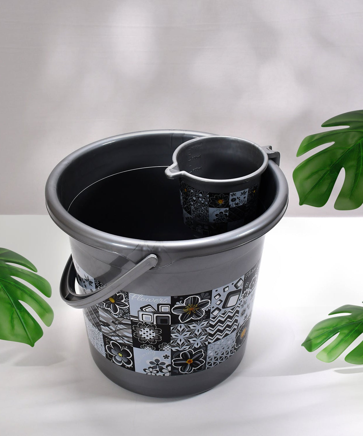 Plastic bathroom set with various items