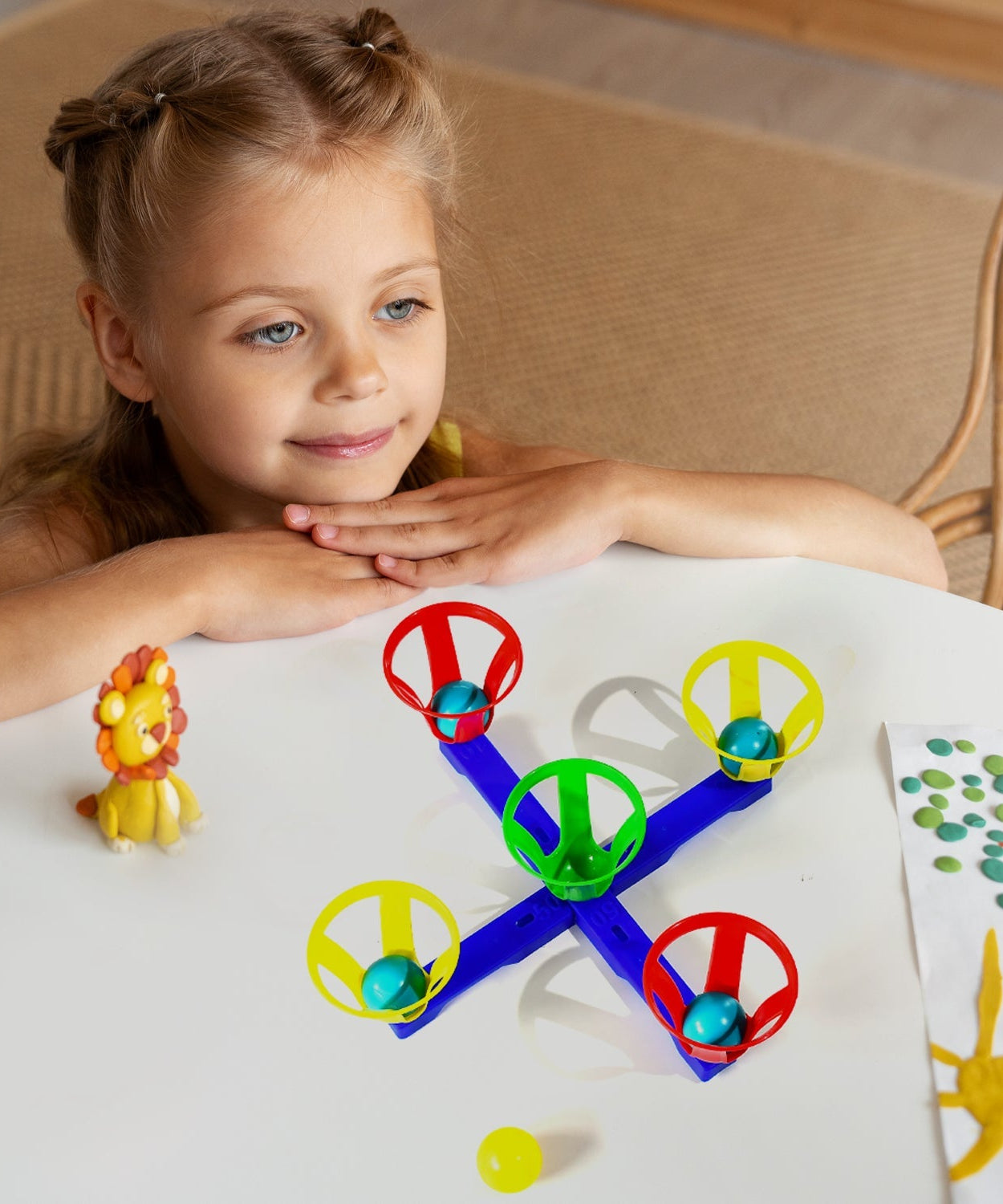 Kids' fun activity set with balls and baskets