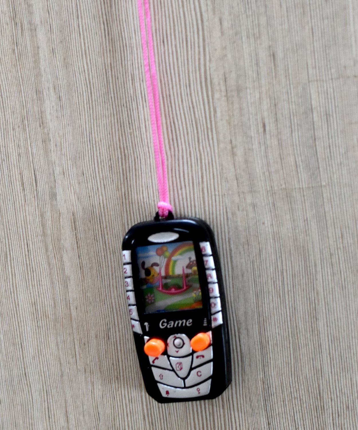 Multi-store water ring game, entertaining for kids.