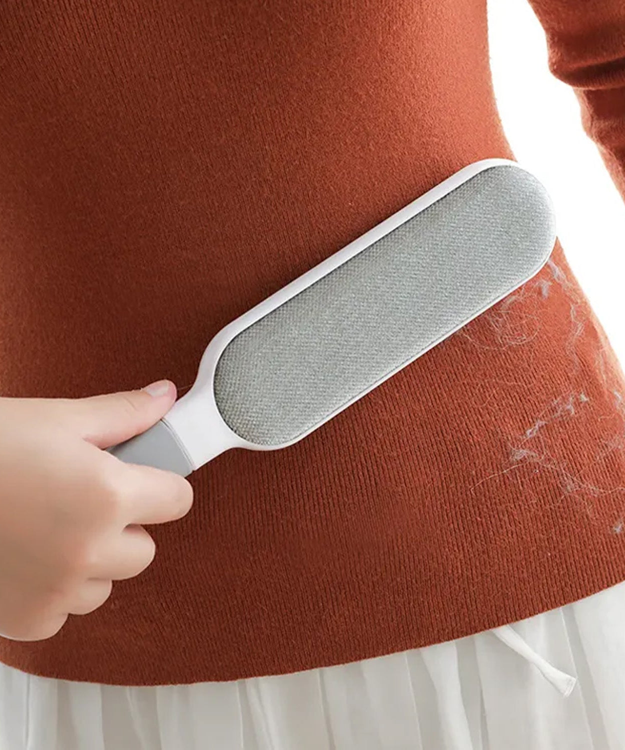 Lint roller for clothes