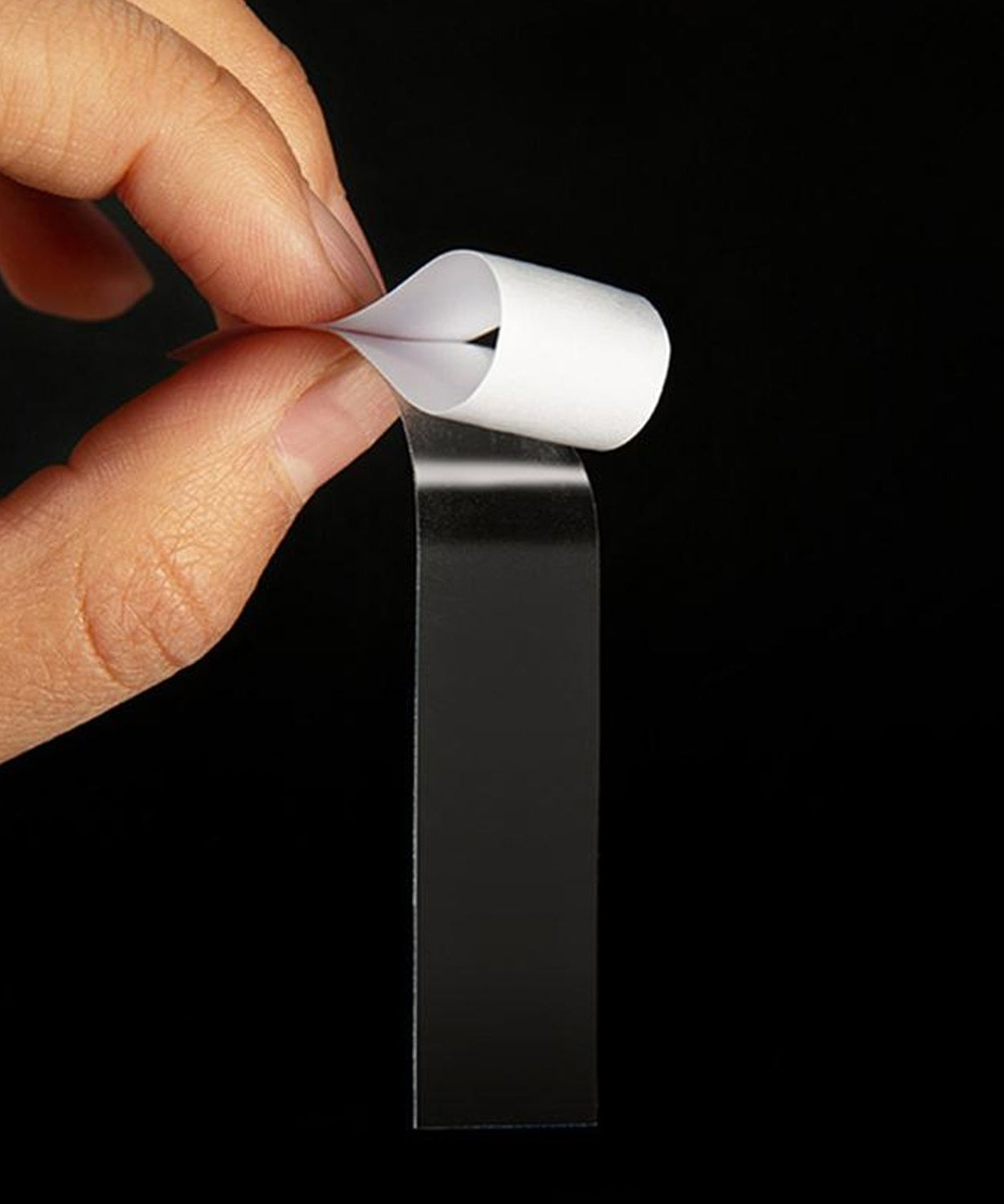 Disposable double-sided medical tape, clear and anti-skid, ideal for lingerie.