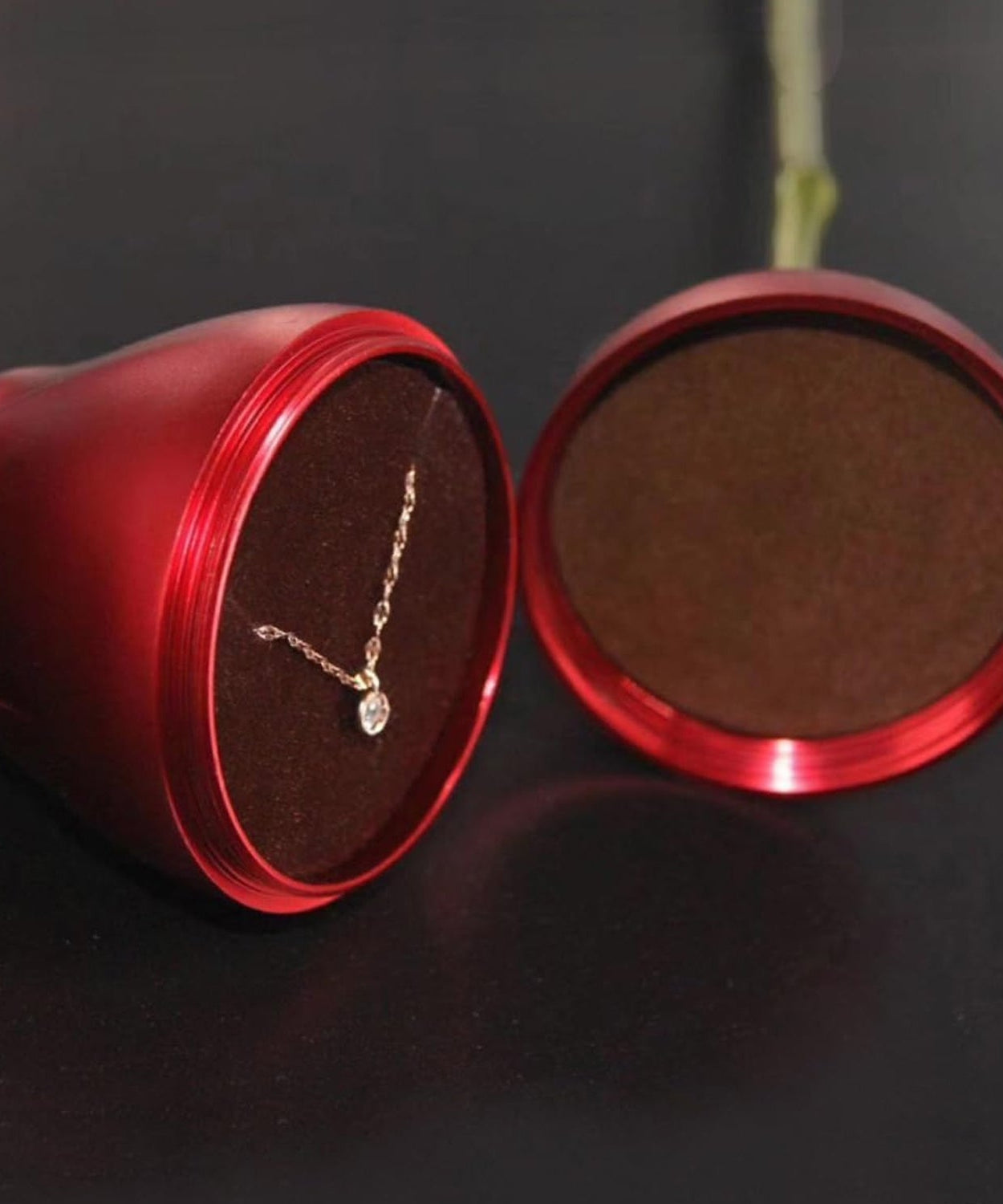 Metal Red Rose Couple Jewelry Box-Fancy Jewelry Box (1 Pc)