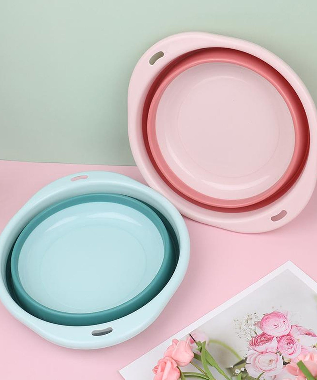 Collapsible tub with hanging hole, foldable