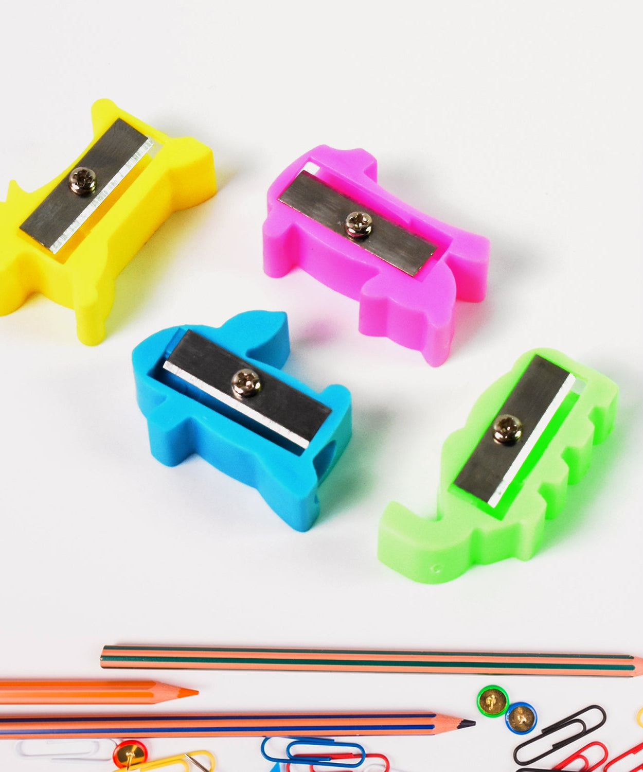Plastic Small Cute Pencil Sharpener (1 Pc / Mix Design & Color)