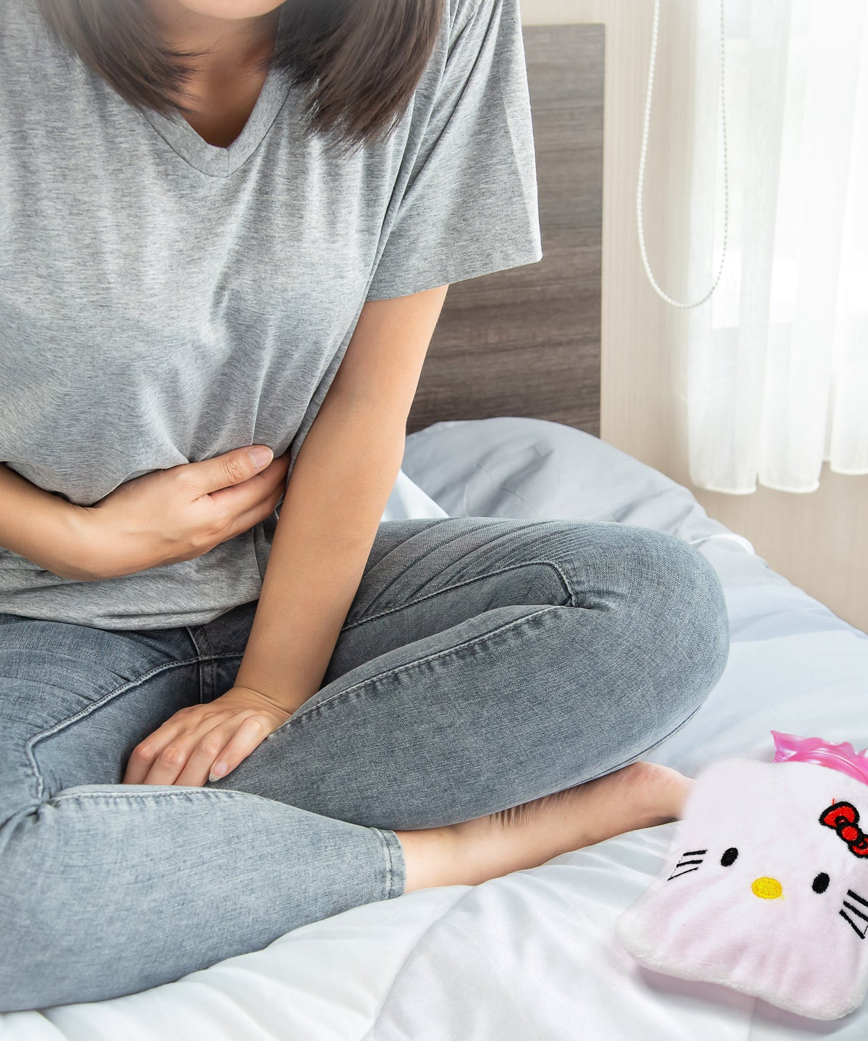 White Hello Kitty hot water bag for neck and shoulder