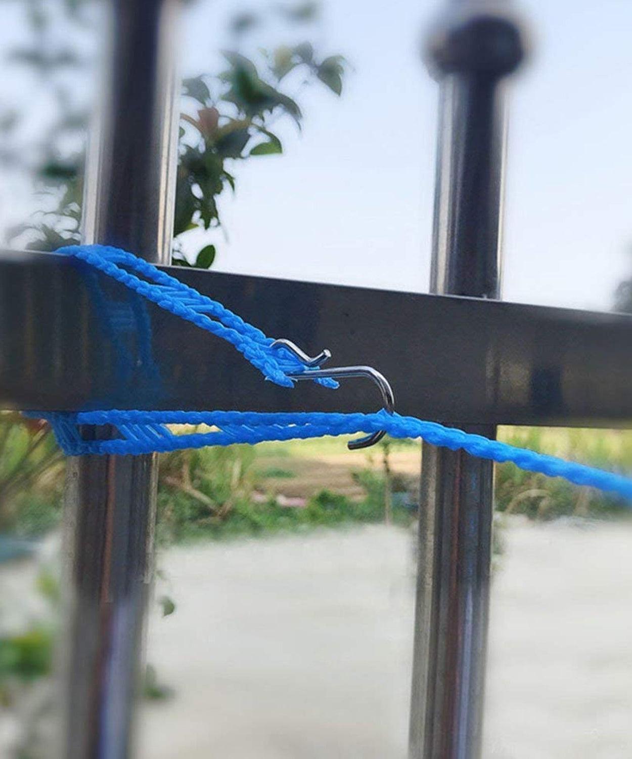 3 Meter Anti-Slip Clothesline Rope - Nylon, Hooks, Indoor/Outdoor