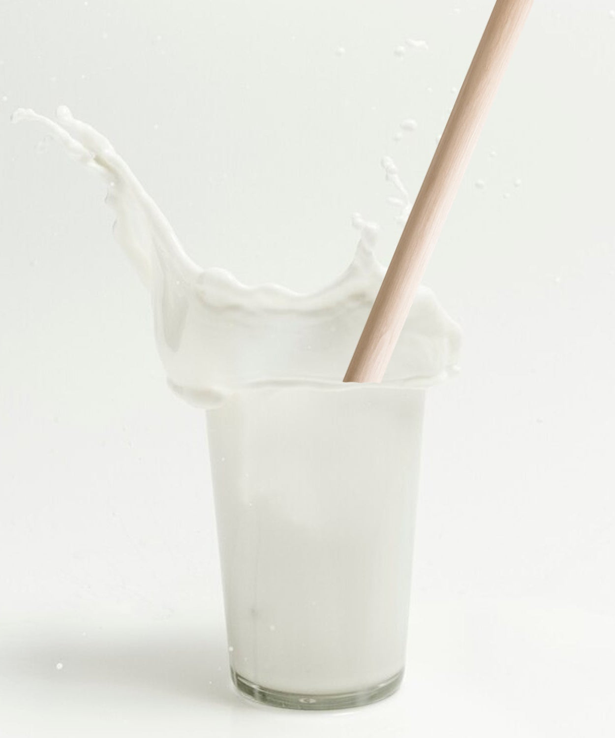 Wooden blender for all kitchen purposes.