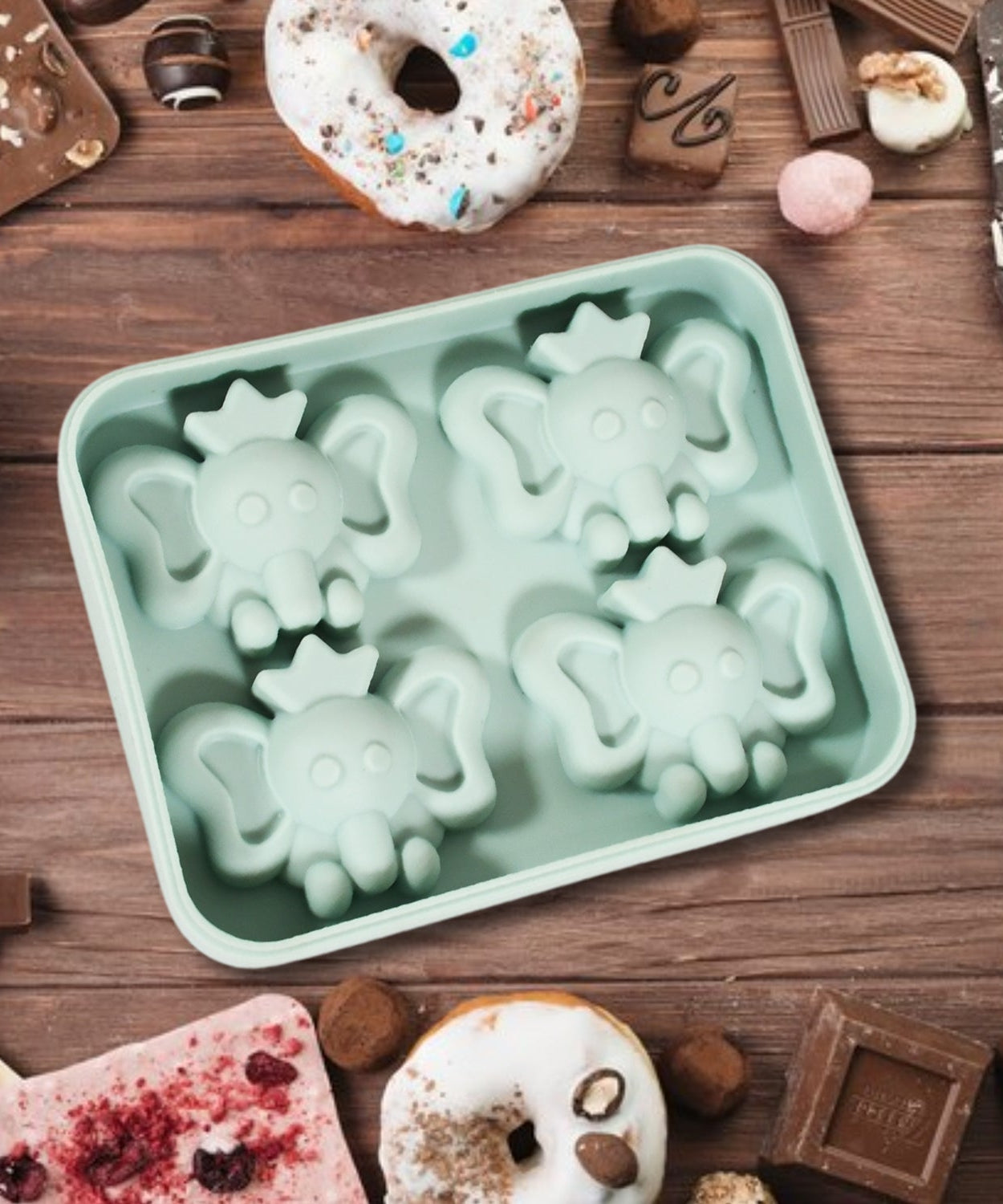 Silicone Cartoon Shape 4 Grid Ice Cube Tray Ice Cube Molds Trays Small Cubes Tray For Fridge, Flexible Silicon Ice Tray (1 pc)
